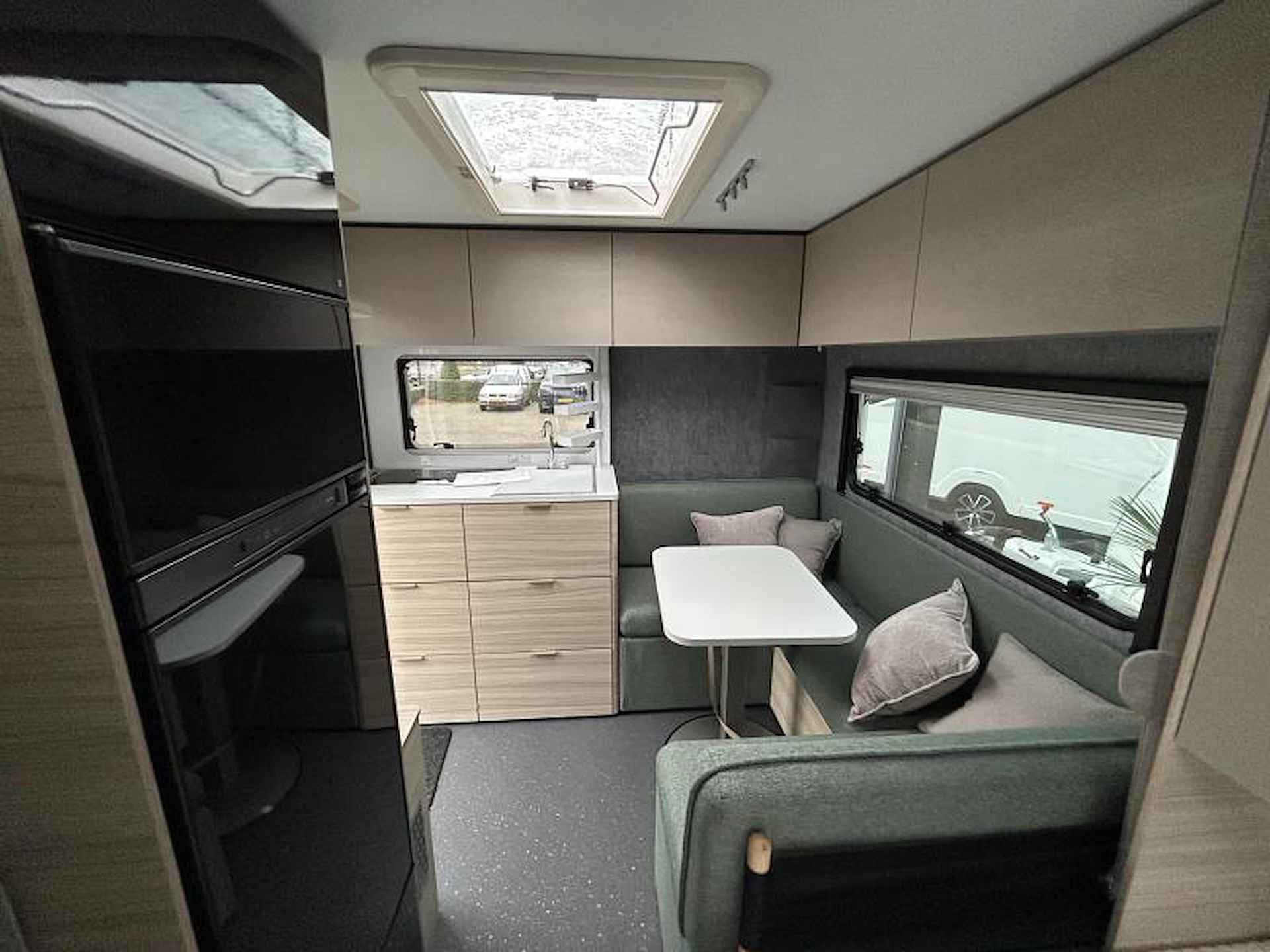 Adria Altea 402 PH EMERALD - 16/18