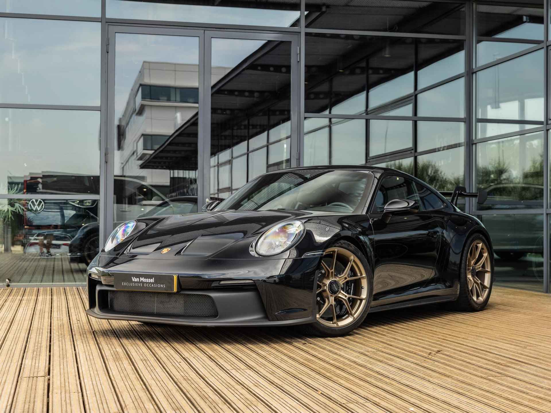 Porsche 911 4.0 GT3 | KERAMISCH | CLUBSPORT | BOSE | LIFTSYSTEEM | SPORTUITLAAT | PDLS+ | SPORTCHRONO | BTW | - 2/59