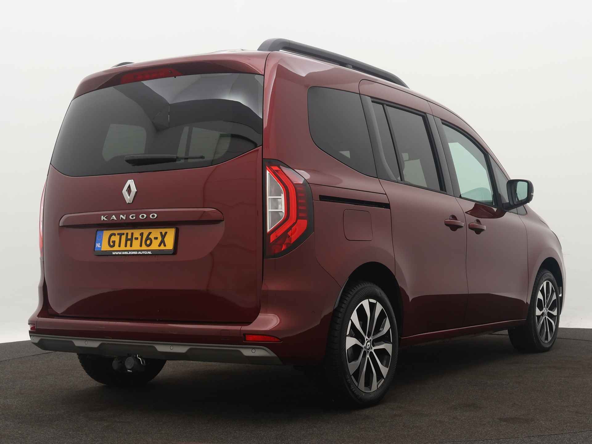 Renault Kangoo EDC TCE 130 Techno Ingepland voor nieuwe bodemverlaging t.b.v. rolstoelvervoer (Prijs incl. bodemverlaging) - 3/37