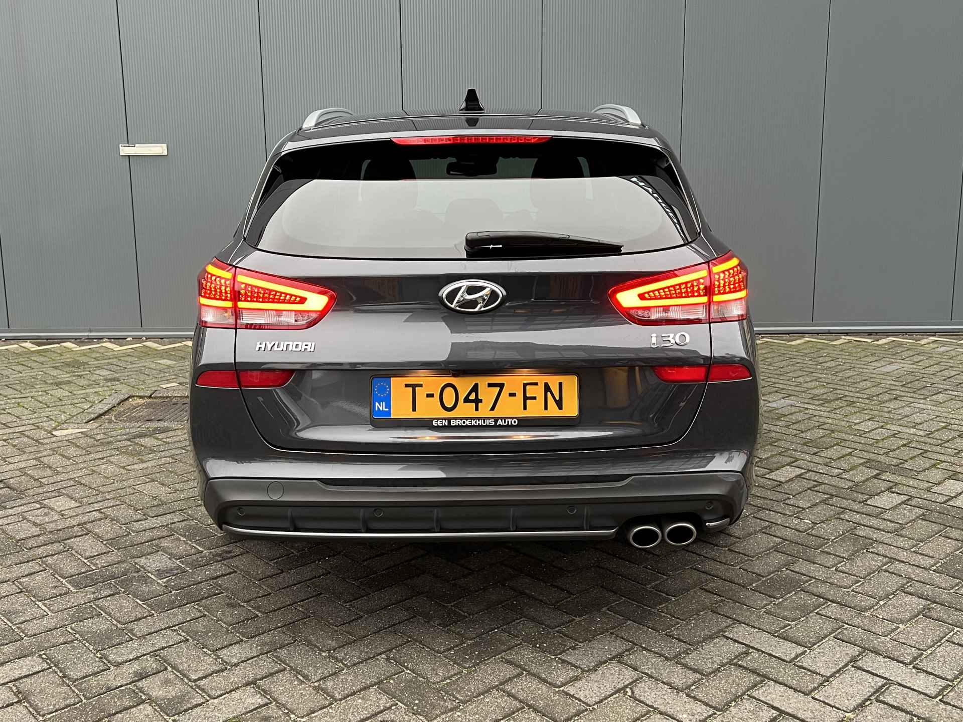 Hyundai i30 Wagon 1.5 T-GDi 160pk MHEV N-Line | Camera | Leder | Bestuurdersstoel met geheugen | 18'' velgen | Dodehoek Detectie | Keyless e - 5/29