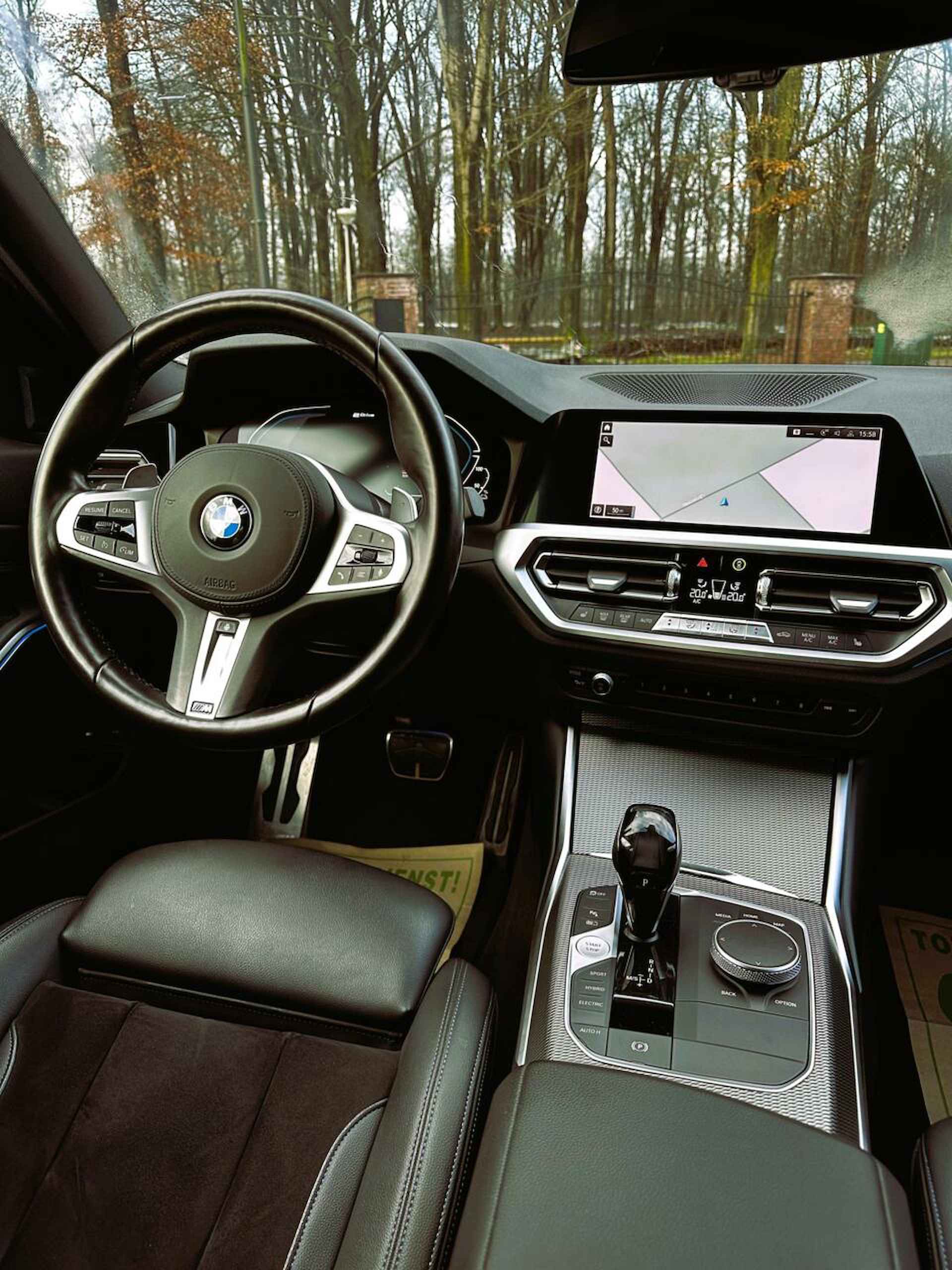 BMW 3-serie Touring 330e High Executive, M-Sport, BMW Laser - 9/18