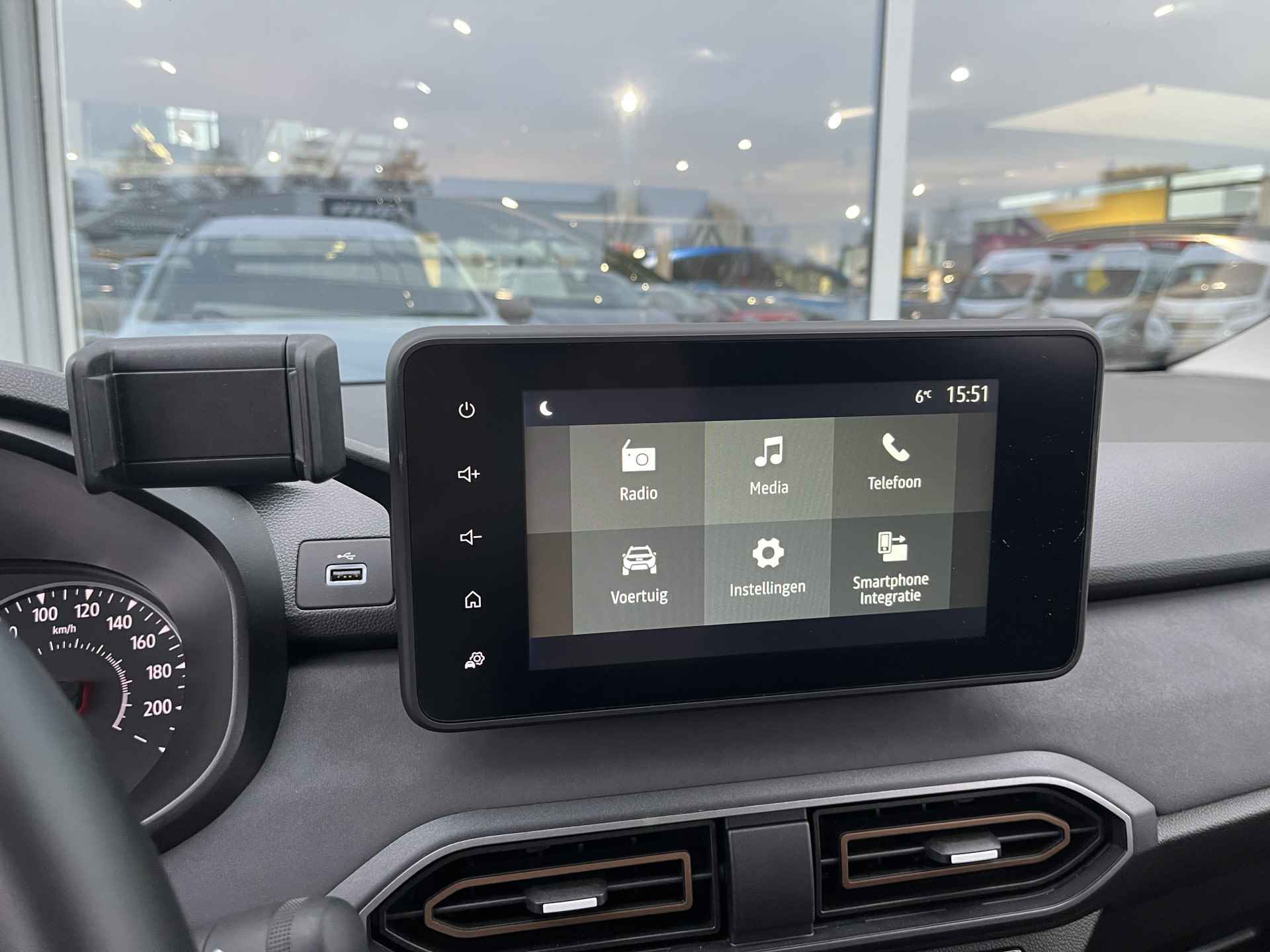 Dacia Jogger 1.0 TCe 110 Extreme 7 persoons. | Navigatie by Apple CarPlay/Android Auto | Camera | Dodehoek | Climate Control | Stoelverwarmin - 23/49