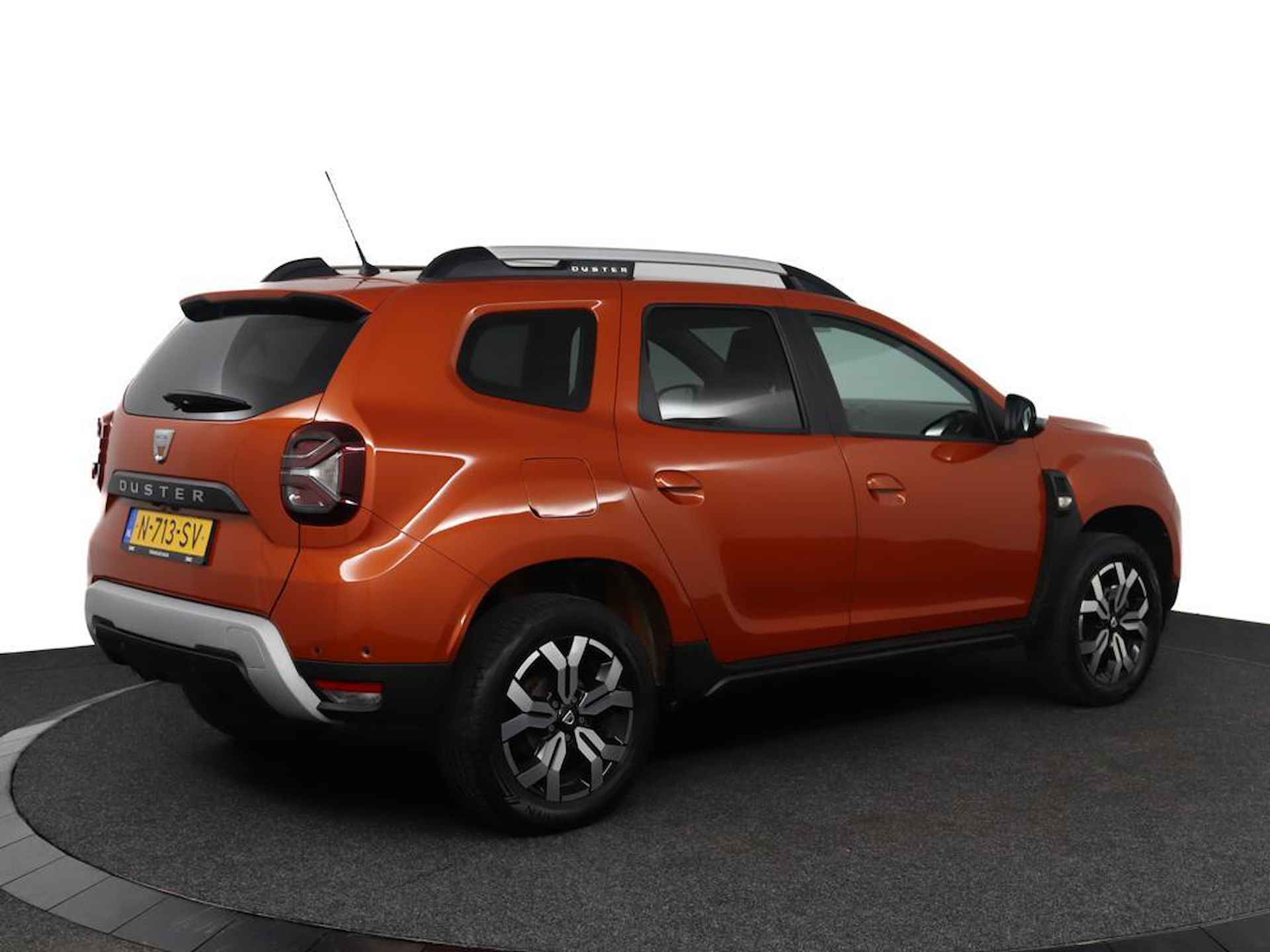 Dacia Duster 1.0 TCe 100 Bi-Fuel Prestige - 2/47