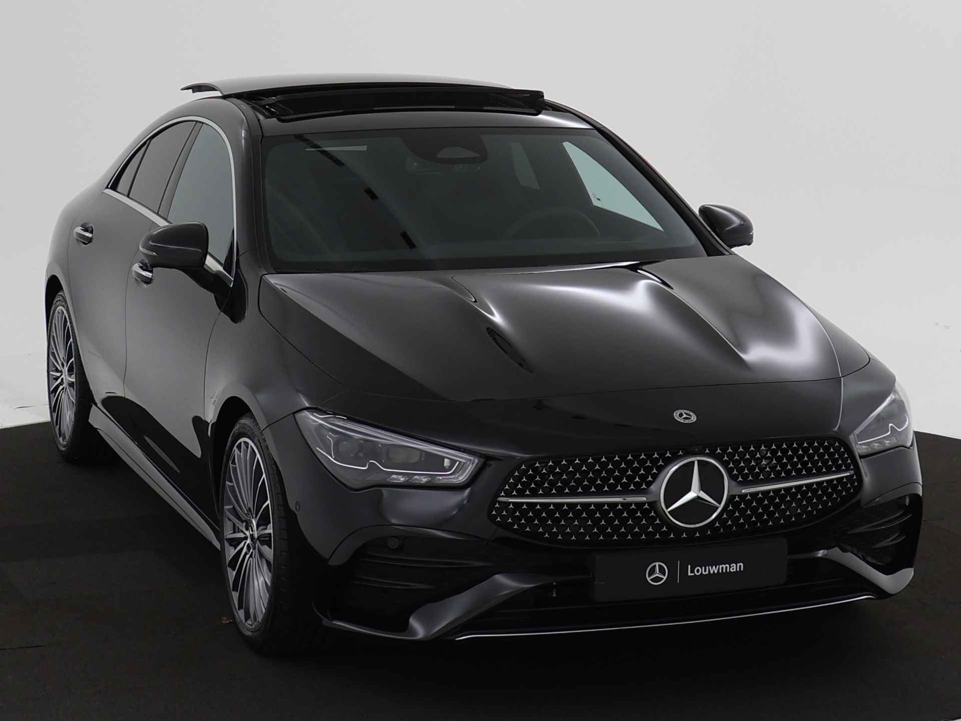 Mercedes-Benz CLA-Klasse 180 Star Edition AMG Line Plus | Parkeerpakket met 360°-camera | KEYLESS GO-comfortpakket | Dodehoekassistent | Antidiefstalpakket GUARD 360° Plus | Draadloos oplaadsysteem voor Smartphone | - 24/41