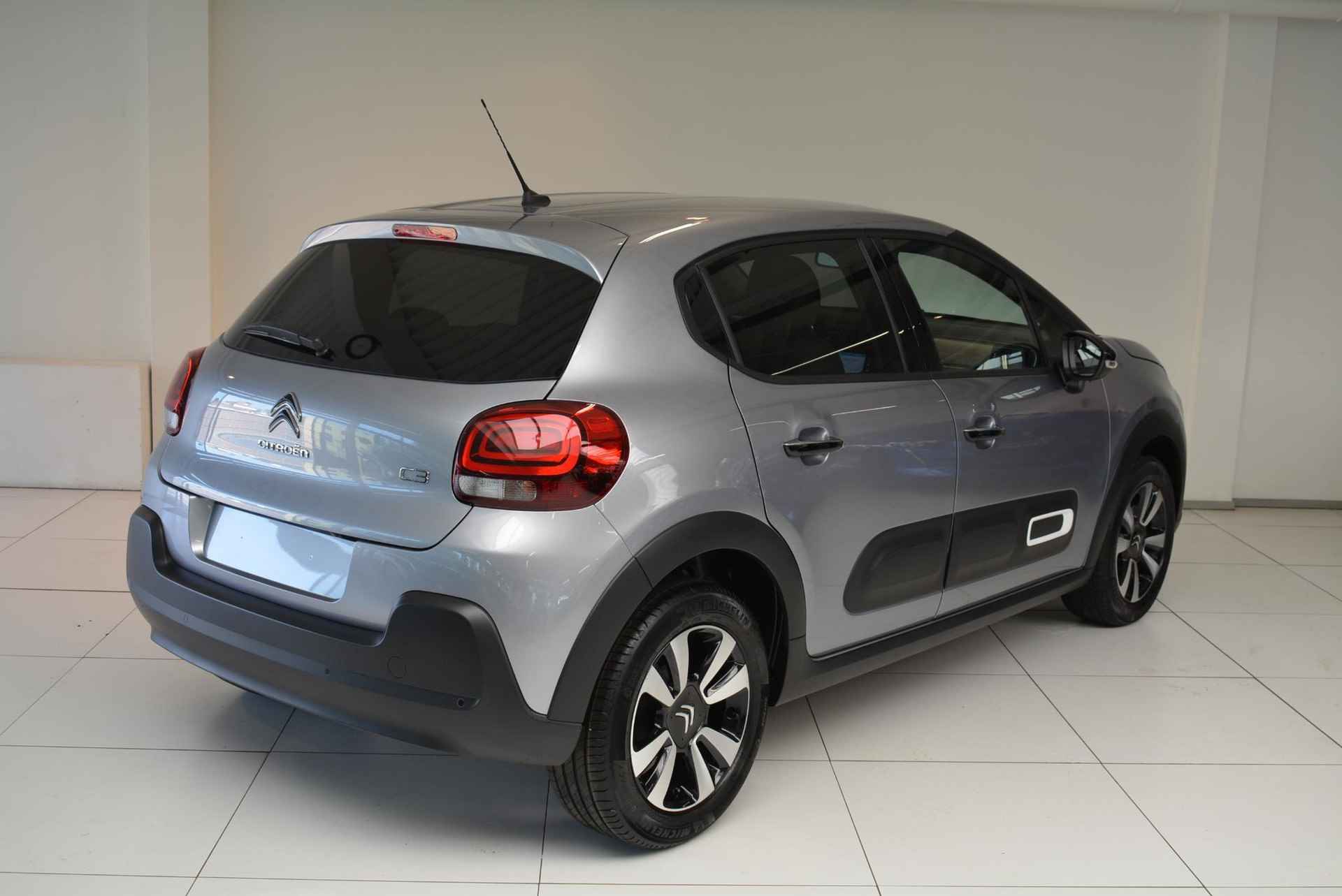 Citroen C3 1.2 83pk Max | Navigatie | Keyless Entry | Achteruitrijcamersa - 3/55