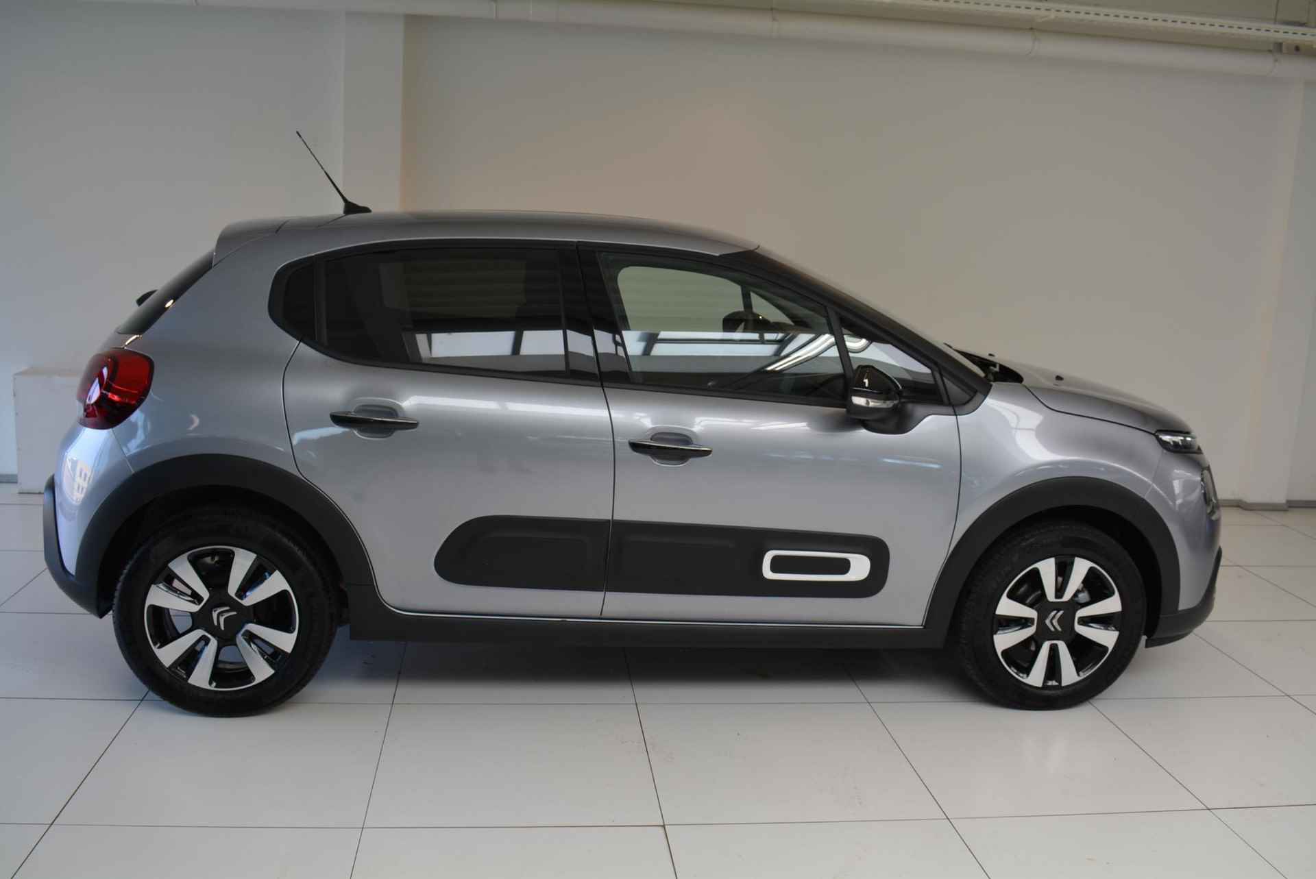 Citroen C3 1.2 83pk Max | Navigatie | Keyless Entry | Achteruitrijcamersa - 5/55