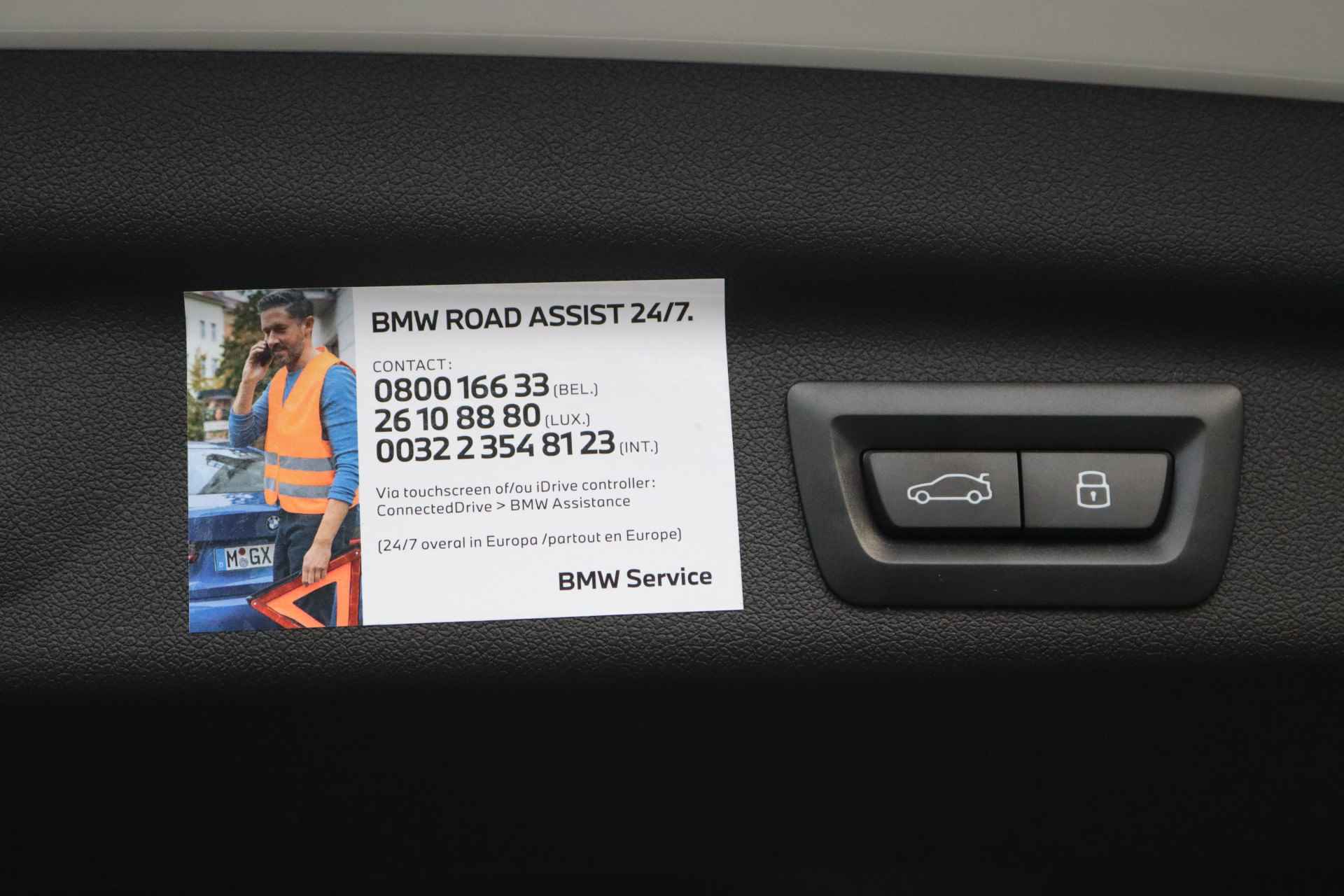 BMW 2 Serie Active Tourer 220i Hybrid Navigatie/19-Inch/Camera/Parkeerhulp/Full-LED - 28/32