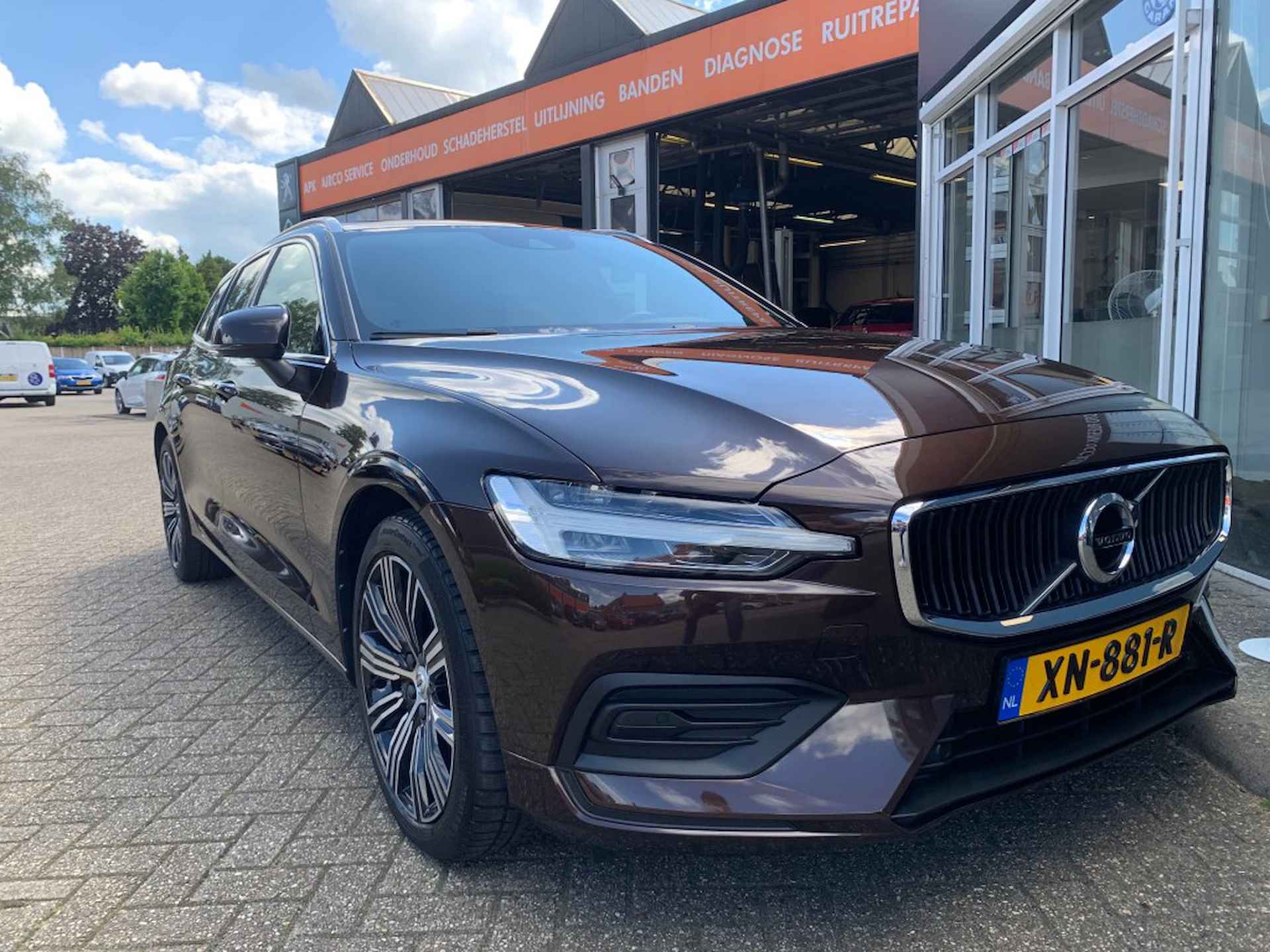 VOLVO V60 2.0 T5 INSCRIPTION - 7/45