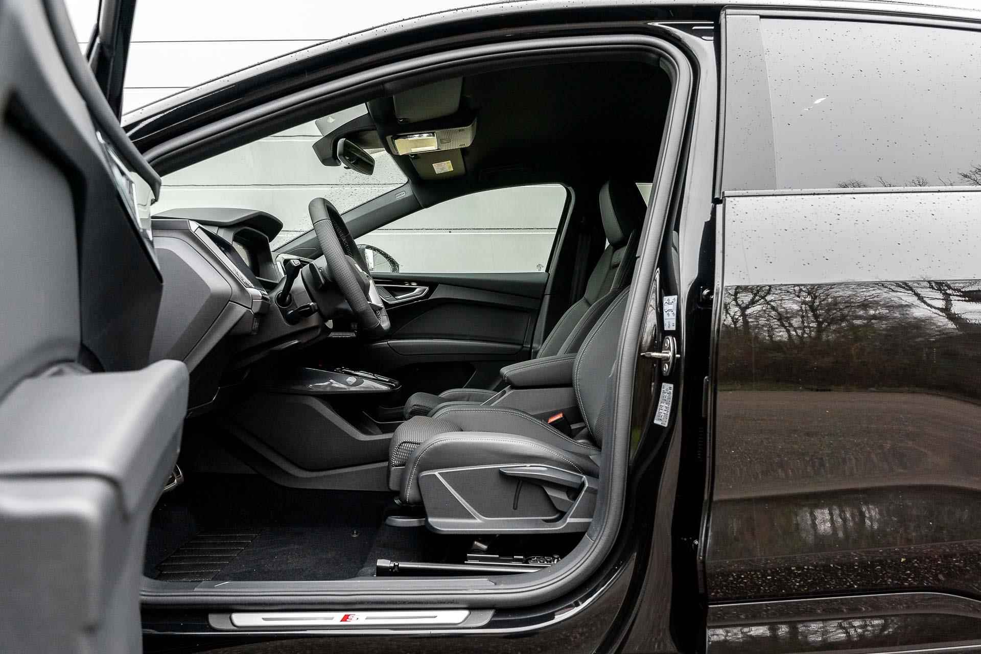 Audi Q4 e-tron 45 286pk S Edition 82 kWh | Assistentie Pakket Plus | Achteruitrijcamera - 12/48