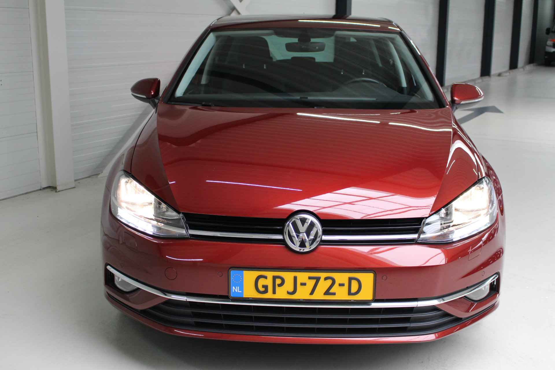 Volkswagen Golf 1.0 TSI Comfortline Join Navigatie | Lichtmetalen velgen | Climate Control | Stoelverwarming - 7/23