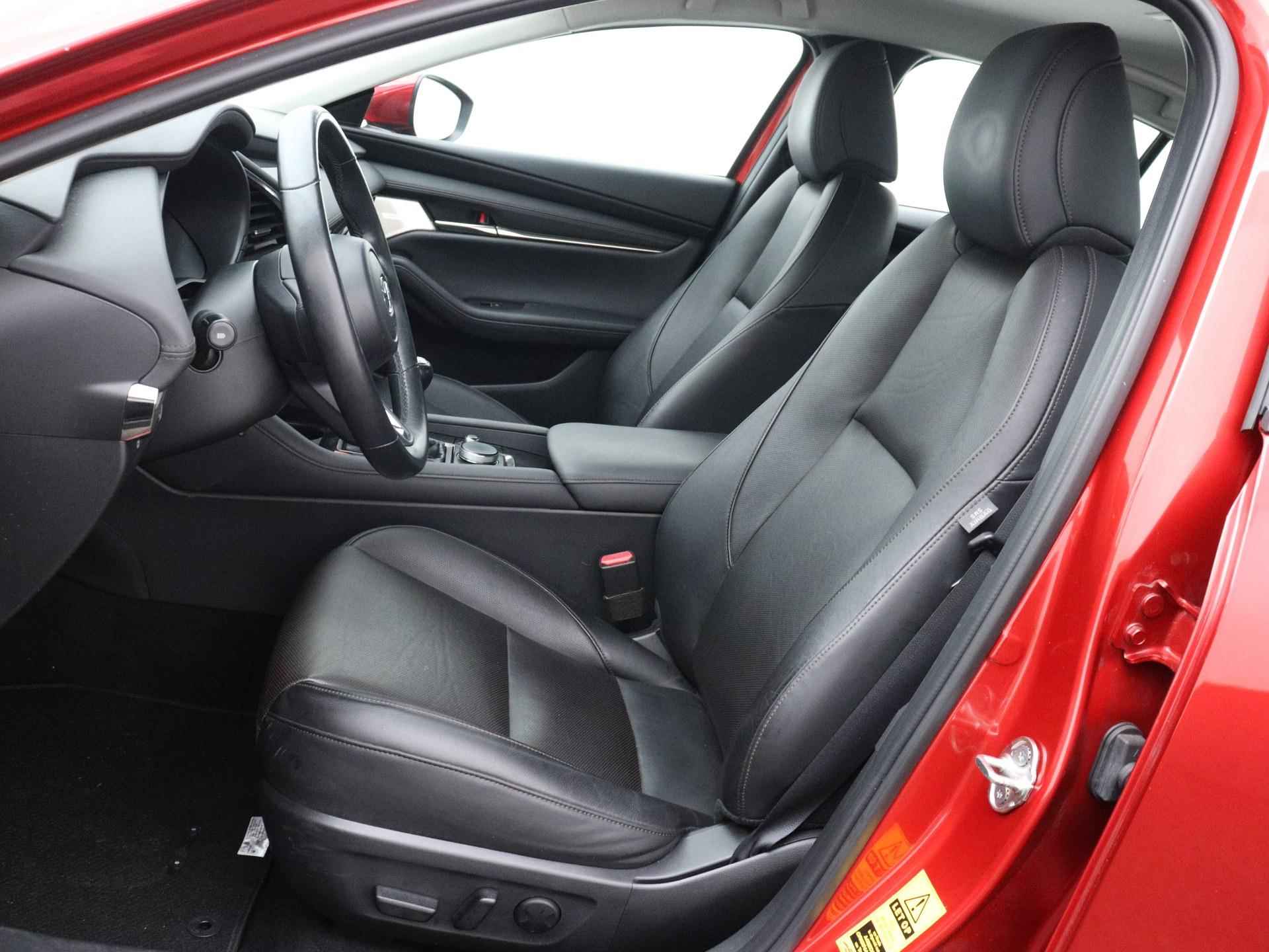 Mazda 3 1.8 SkyActiv-D 116 Comfort met Bose | Apple Carplay/Android Auto | Adaptieve Cruise Control | Lederen Bekleding | DAB | Stoel Verwarming | Stoel Verwarming | 12 Maanden BOVAG Garantie | - 4/22