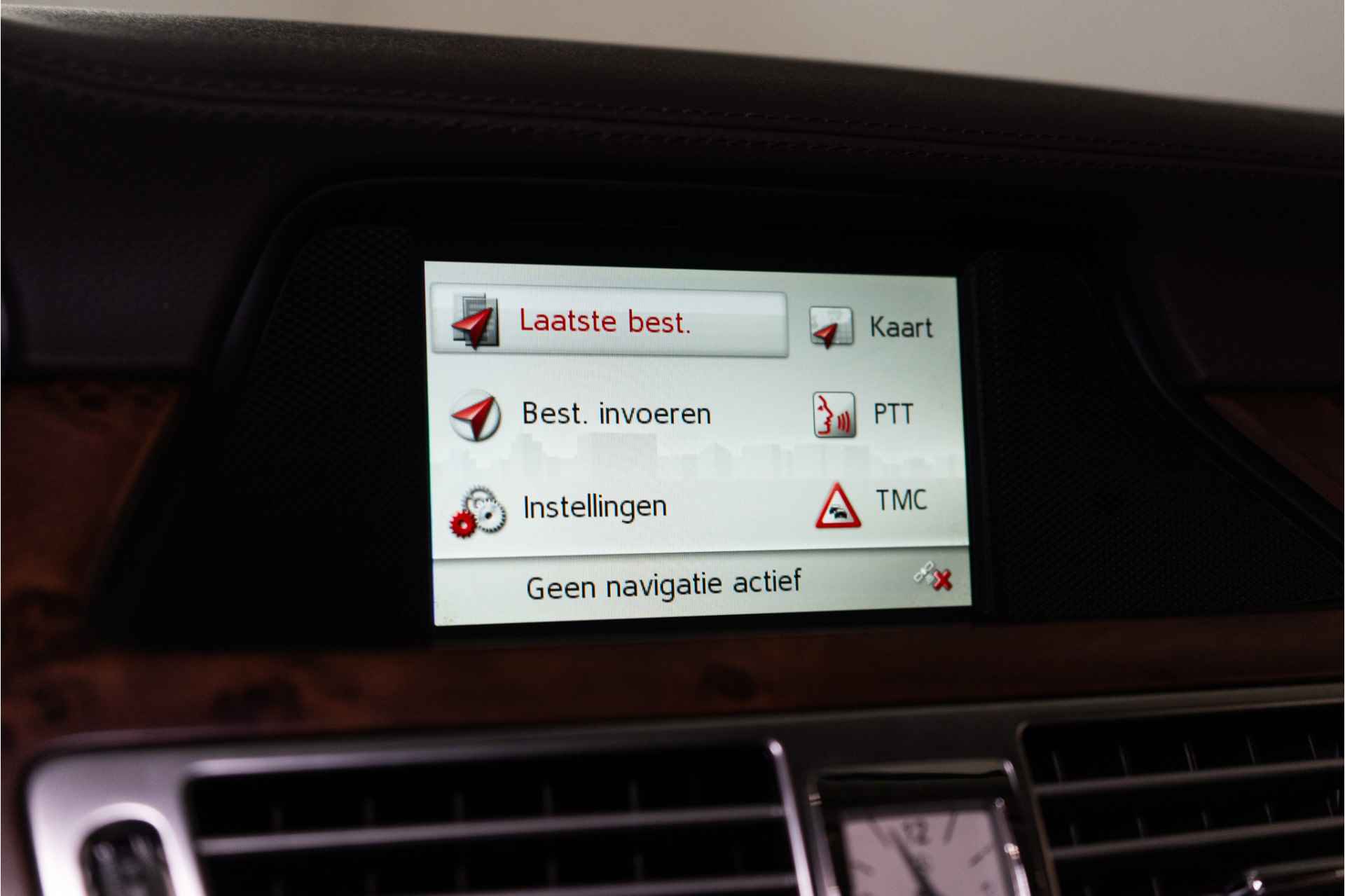 Mercedes-Benz CLS-Klasse 350 NL AUTO+NAP | 306PK | Ambient | Harman/Kardon | Stoelverw. | Leder - 37/41