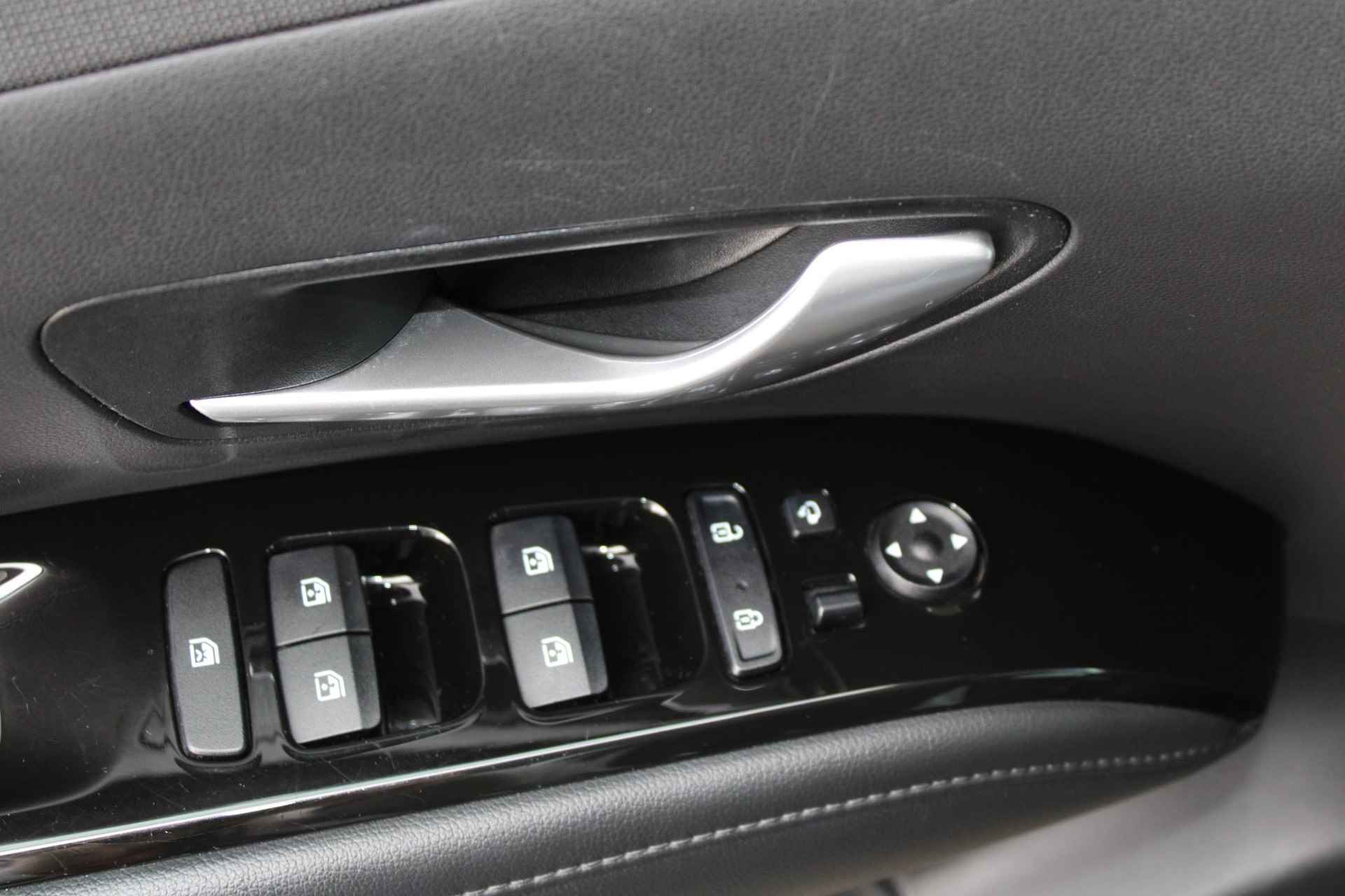 Hyundai Tucson 1.6 T-GDI 150 PK Automaat MHEV i-Motion | Adaptieve Cruise Control | Climate Control | Apple Carplay | DAB | 18 Inch Lichtmetalen Velgen | Stoelverwarming | Stuurwielverwarming - 17/27