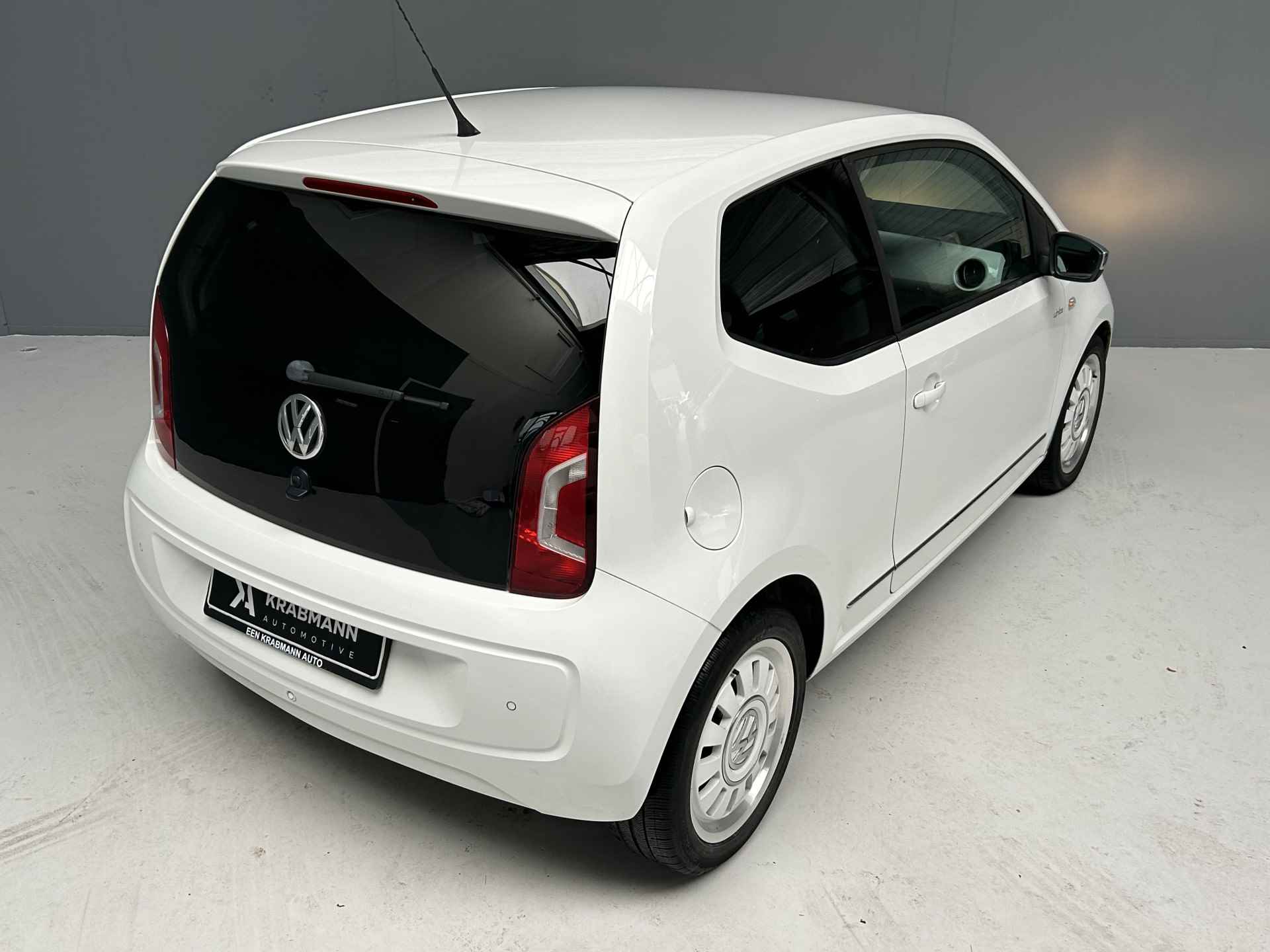 Volkswagen up! 1.0 high up! White Up 75pk|Leder|Navi|Cruise|PDC - 12/30