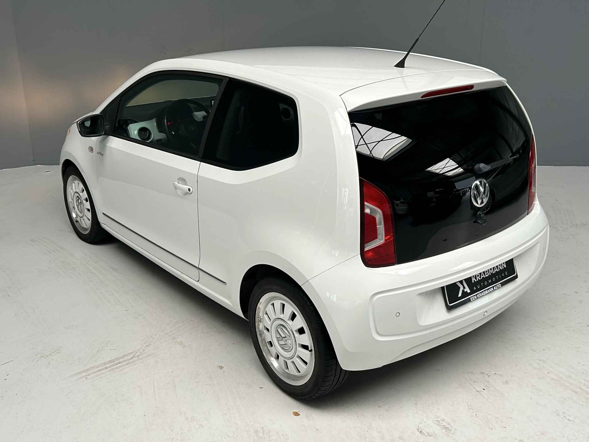 Volkswagen up! 1.0 high up! White Up 75pk|Leder|Navi|Cruise|PDC - 15/30