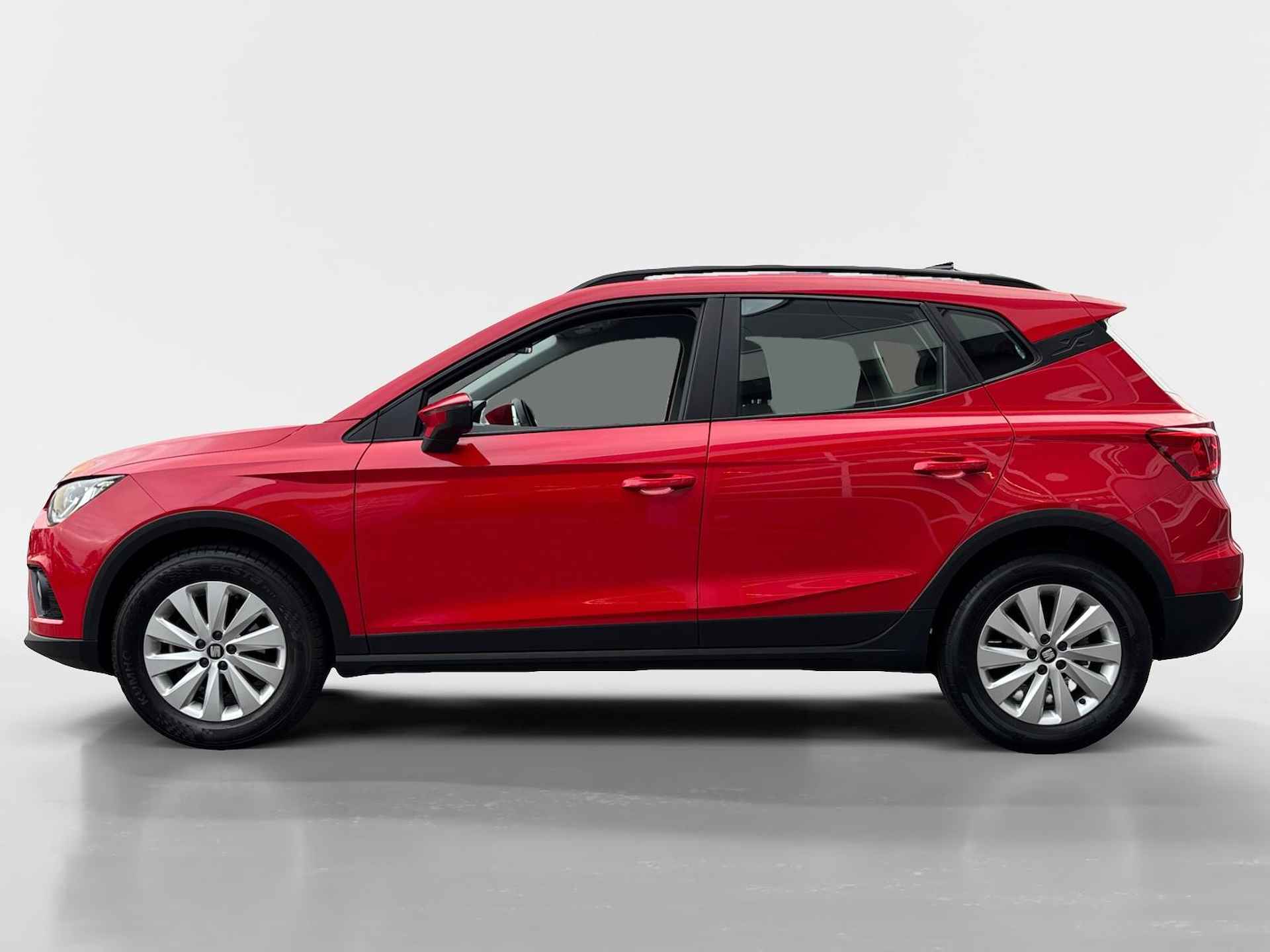 SEAT Arona 1.0 TSI Style Business | Navigatie | Carplay | Parkeersensoren | - 2/27