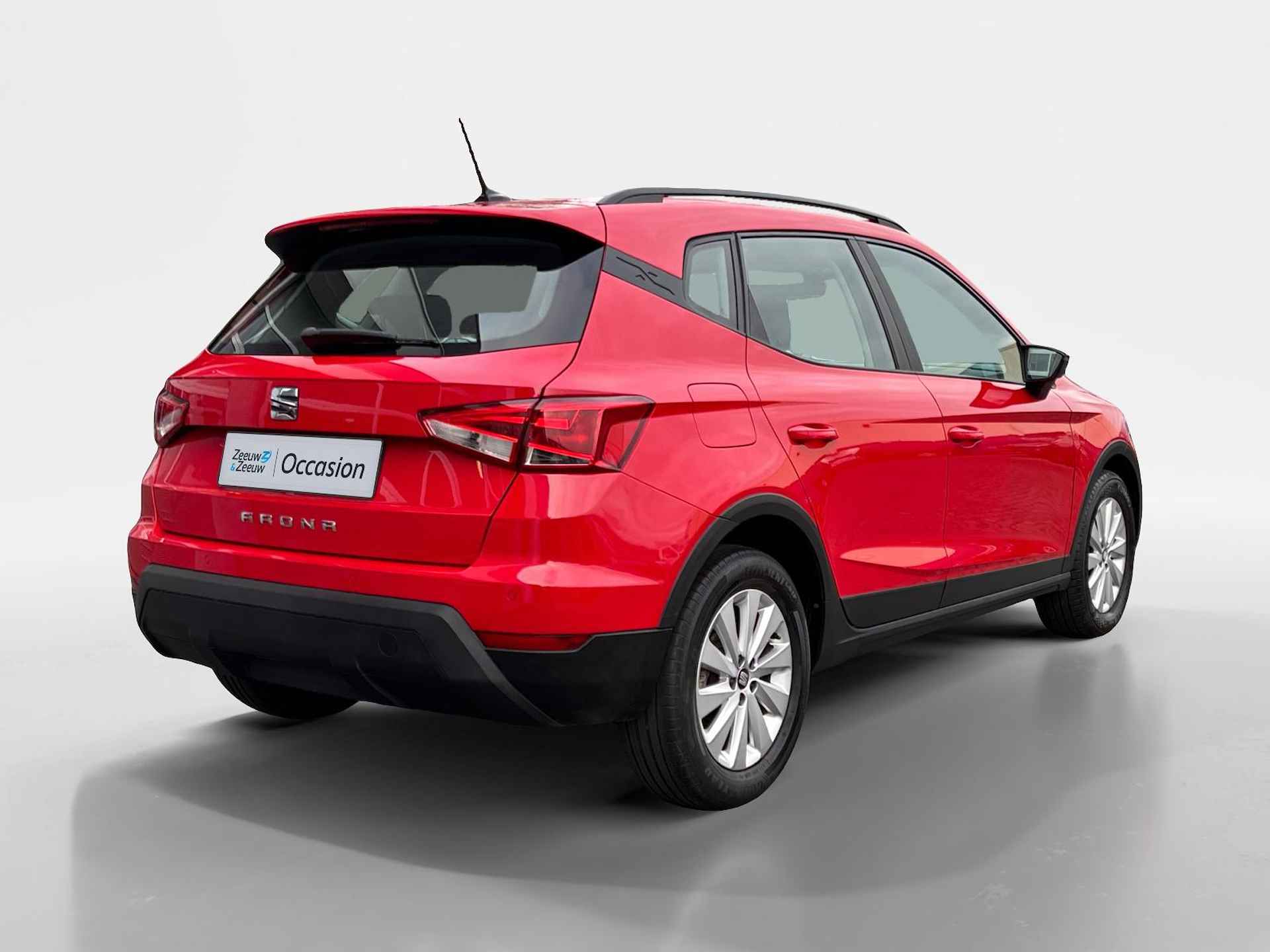 SEAT Arona 1.0 TSI Style Business | Navigatie | Carplay | Parkeersensoren | - 4/27