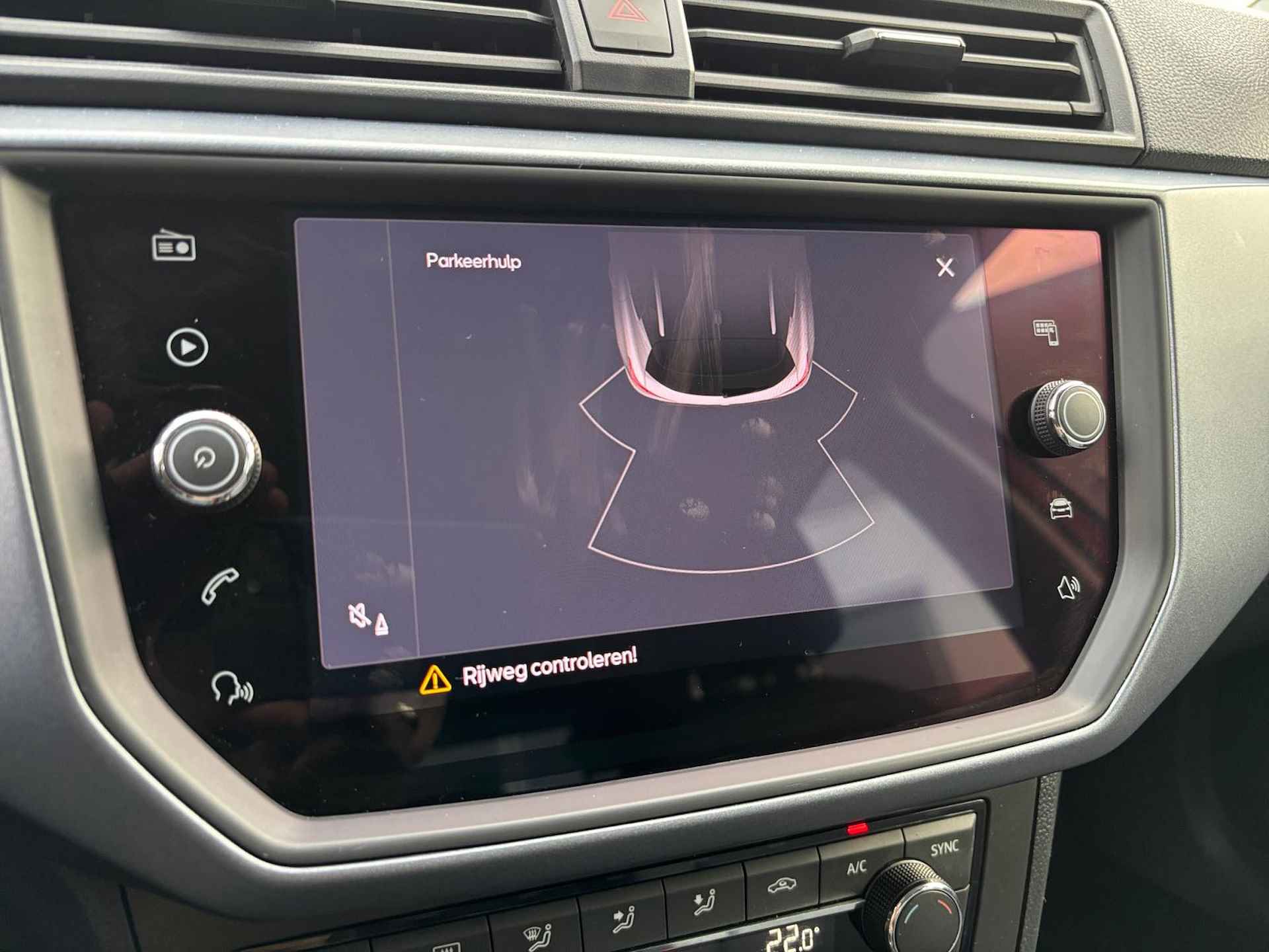 SEAT Arona 1.0 TSI Style Business | Navigatie | Carplay | Parkeersensoren | - 14/27