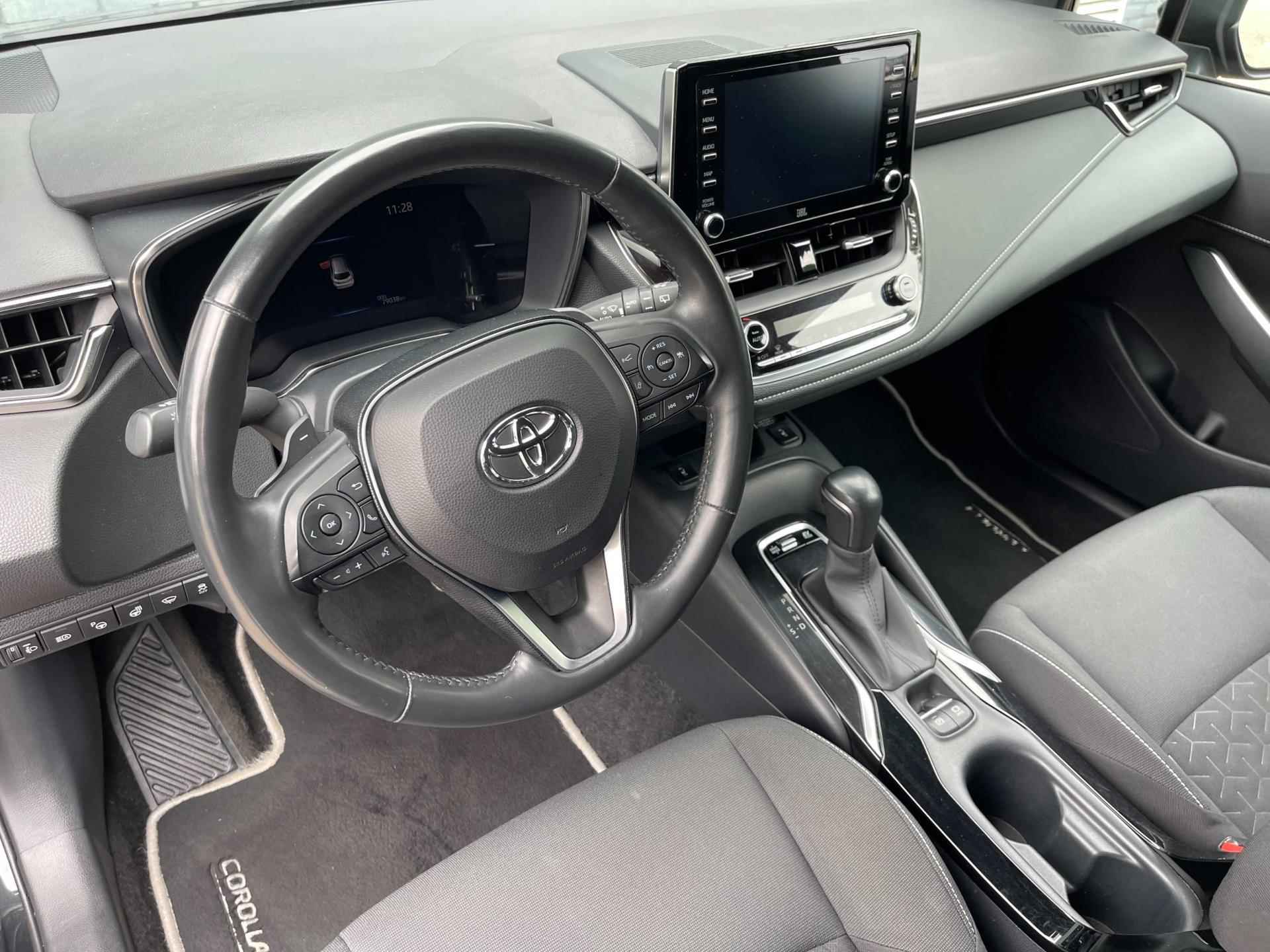 Toyota Corolla Touring Sports 2.0 Hybrid Business Sport I INCL. € 850,00 AFL.KOSTEN + BOVAG GARANTIE - 9/38