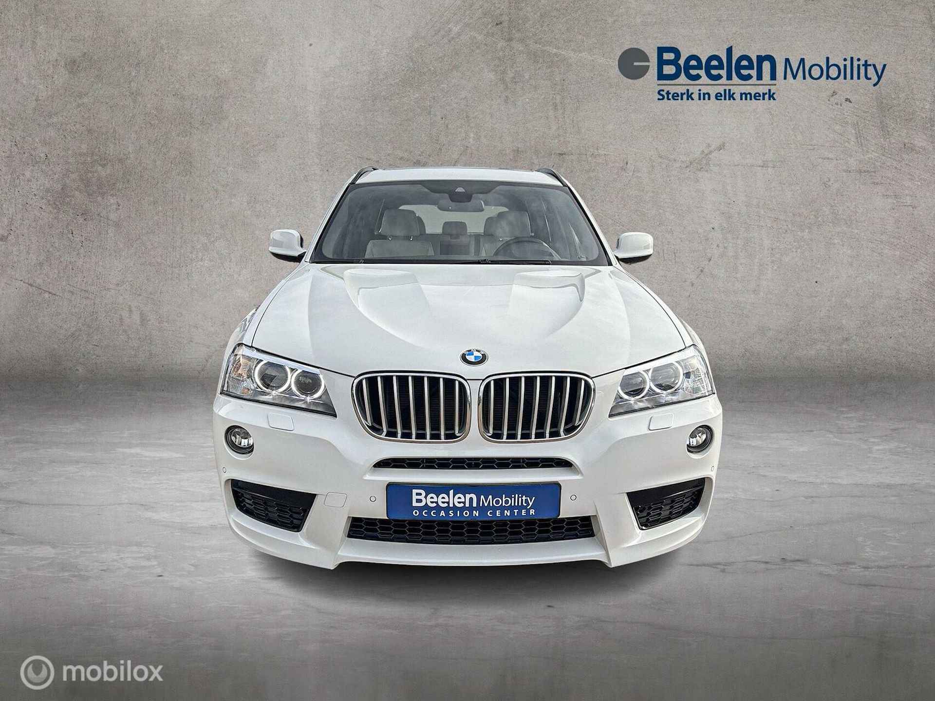 BMW X3 xDrive28i High Executive | Trekhaak | Pano | Climate - 8/26