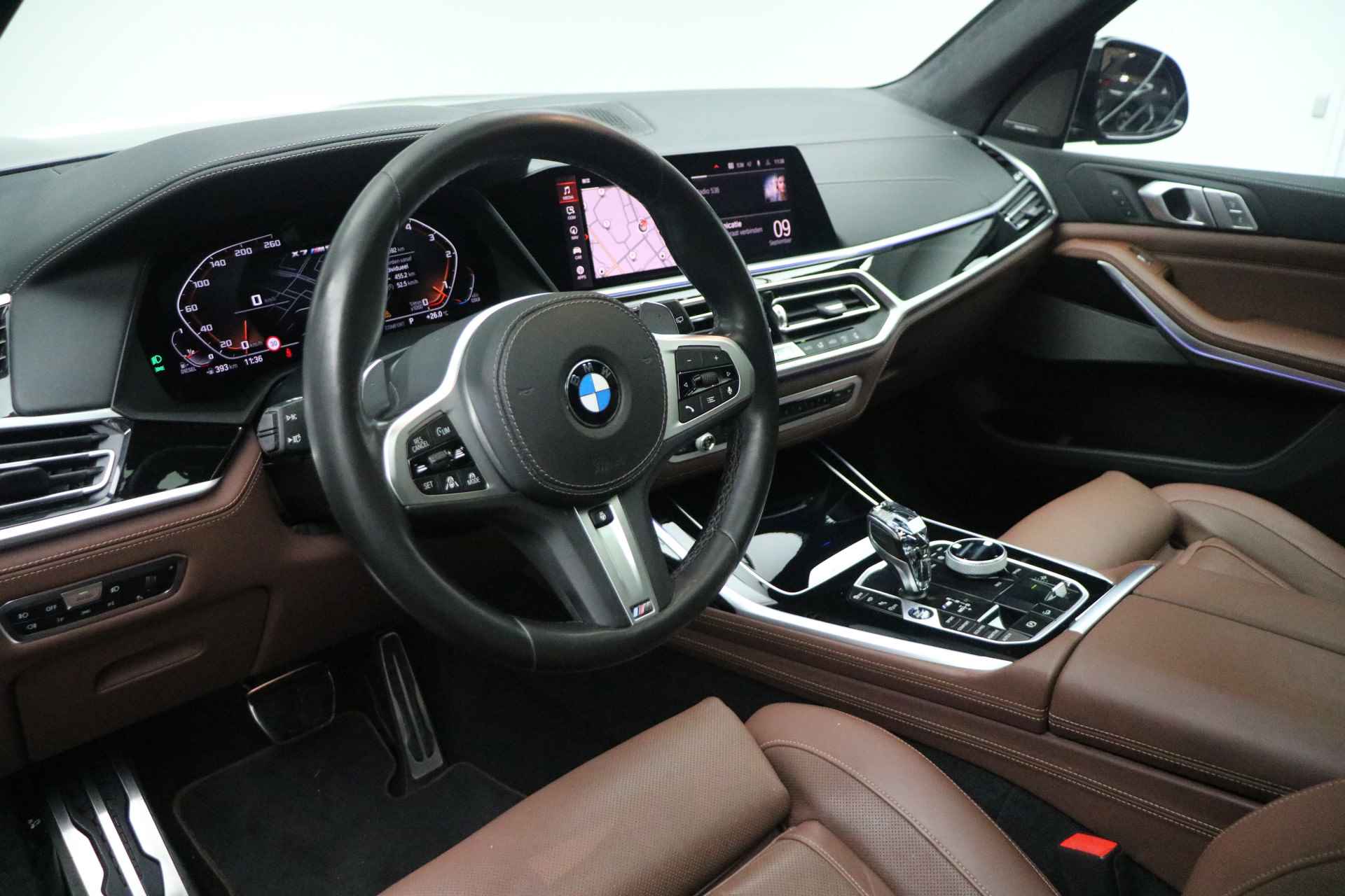 BMW X7 M50d High Executive Automaat / Panoramadak Sky Lounge / Trekhaak / Laserlicht / Active Steering / Stoelventilatie / Driving Assistant Professional / Soft Close / Harman Kardon - 9/30