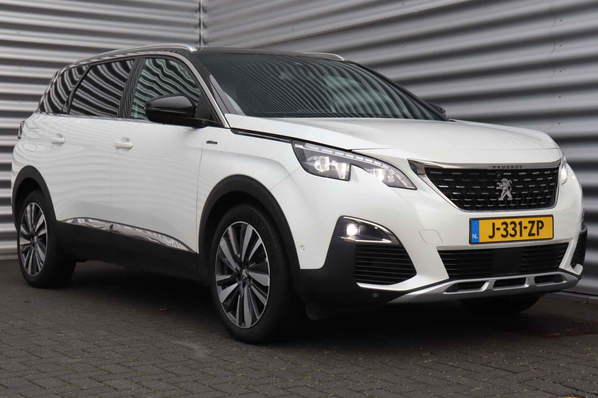 Peugeot 5008 1.2 PURETECH 130PK 7-ZITS GT-LINE AUTOMAAT / NAVI / LEDER / CLIMA / FULL-LED / PDC / 19" LMV / CAMERA / KEYLESS / FOCAL AUDIO / - 4/49