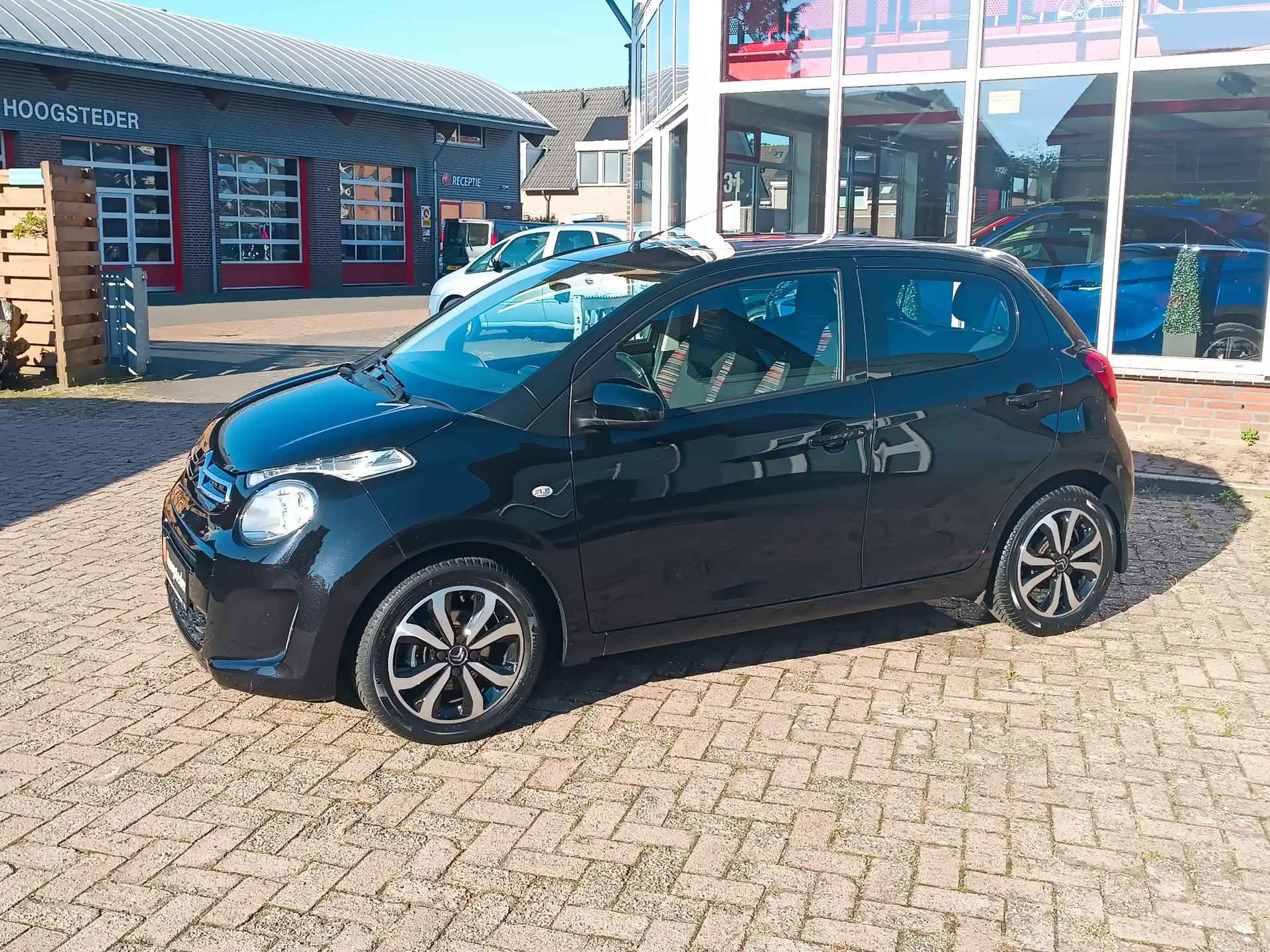 Citroen C1 1.0 VTi Shine, carplay, climate, cruise - 19/23