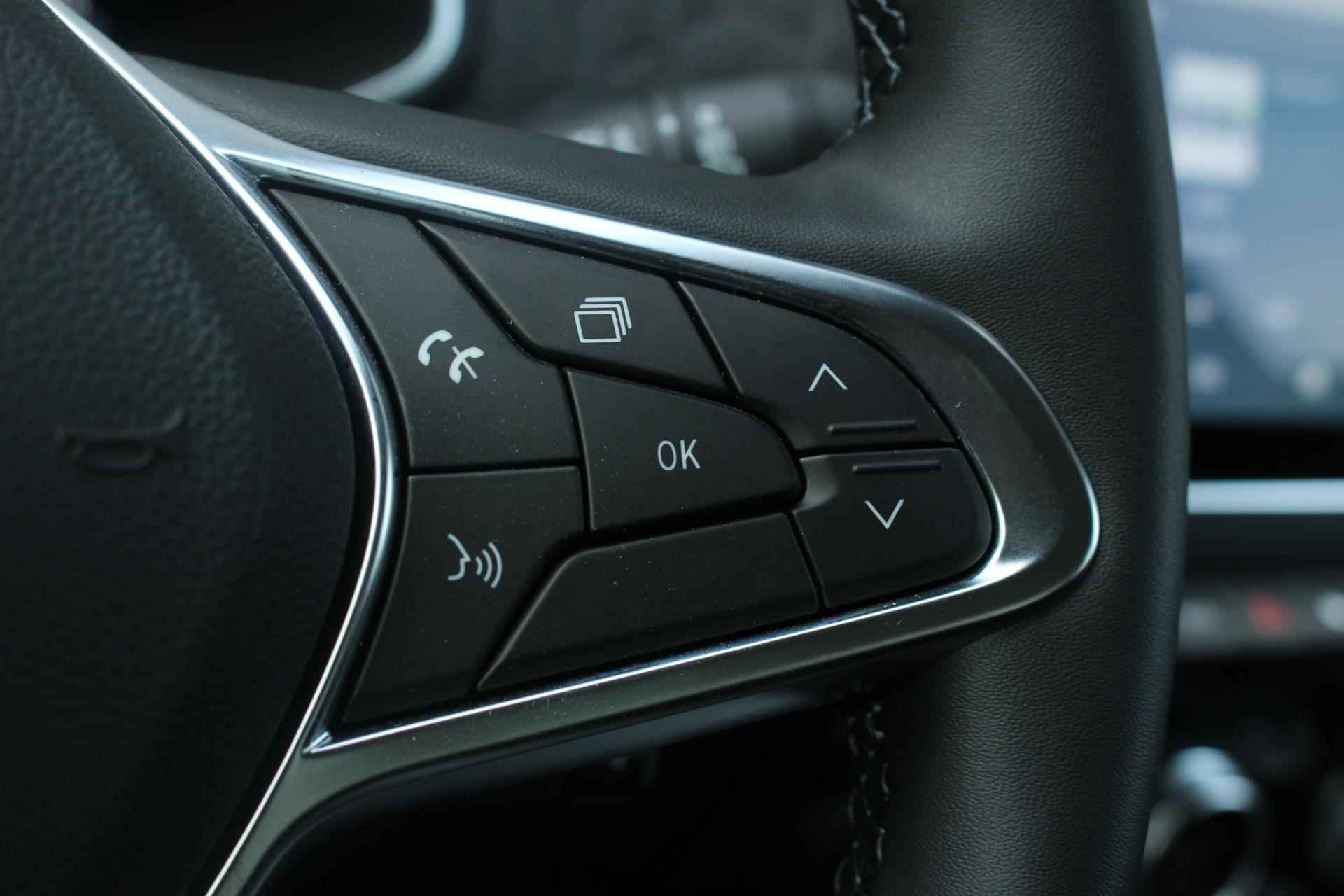 Renault ZOE R135 Iconic 52 kWh | Navigatie | Apple & Android Carplay | Parkeersensoren & Camera | Stoelverwarming & Stuurverwarming | Climate Control | Subsidie Mogelijk !! | - 22/38