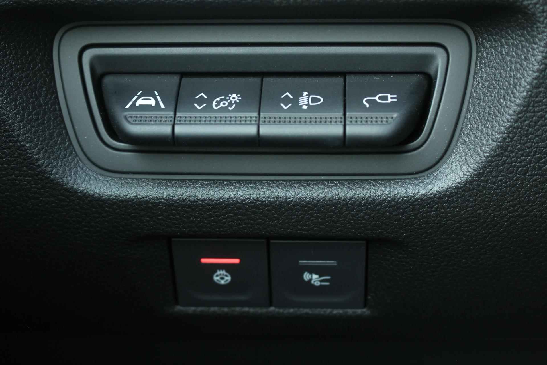 Renault ZOE R135 Iconic 52 kWh | Navigatie | Apple & Android Carplay | Parkeersensoren & Camera | Stoelverwarming & Stuurverwarming | Climate Control | Subsidie Mogelijk !! | - 34/38