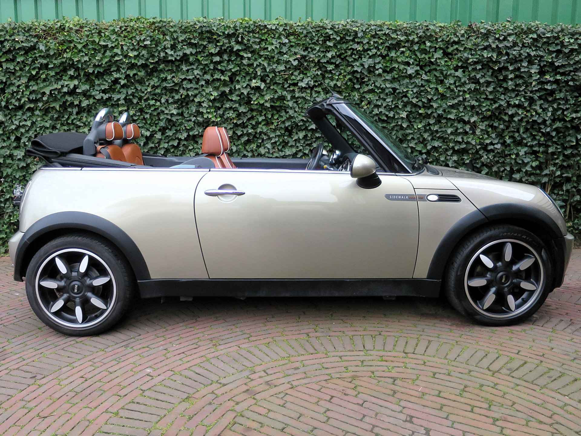 MINI Cabrio 1.6 Cooper Sidewalk R52 NL-auto, PDC, Leer, cruis, 17" en Youngtimer - 45/49