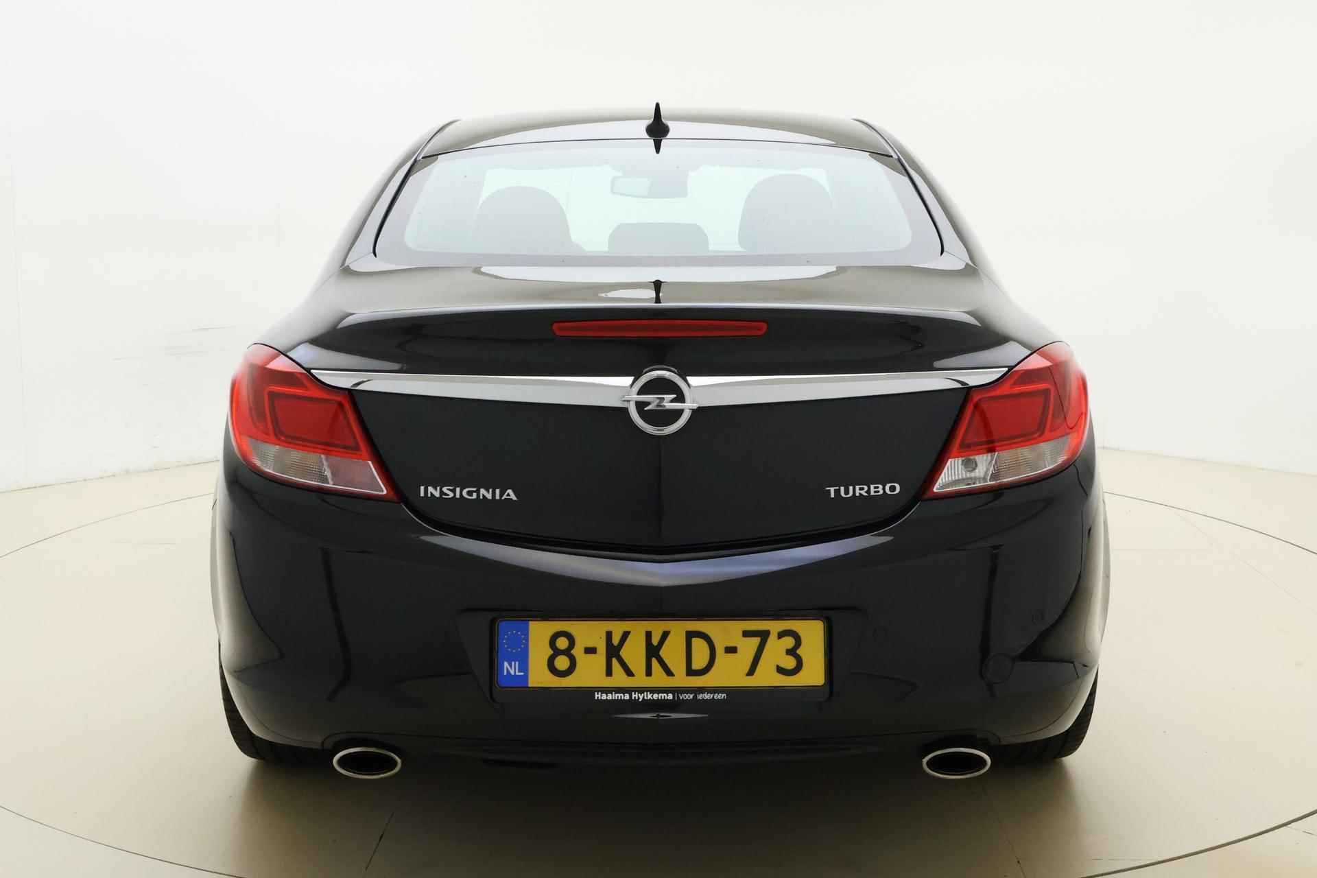 Opel Insignia 1.6 T Edition 180 PK | Navigatie | Climate control | 18" Lichtmetalen velgen | Parkeersensoren | Cruise control | Chroom pakket - 12/32