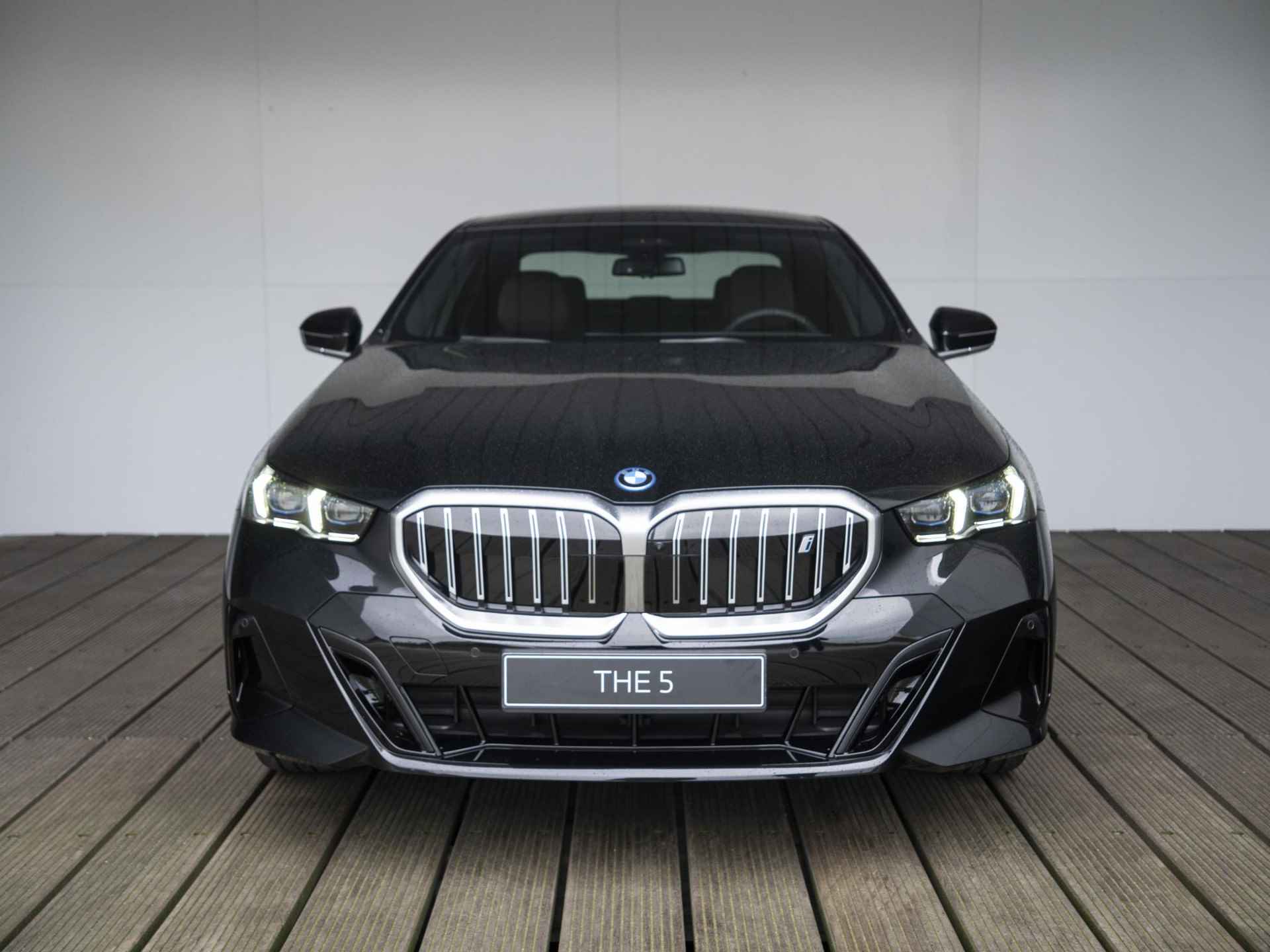 BMW i5 eDrive40 | M Sportpakket | Innovation Pack | Travel Pack | Comfort Pack - Hi Five - 3/63