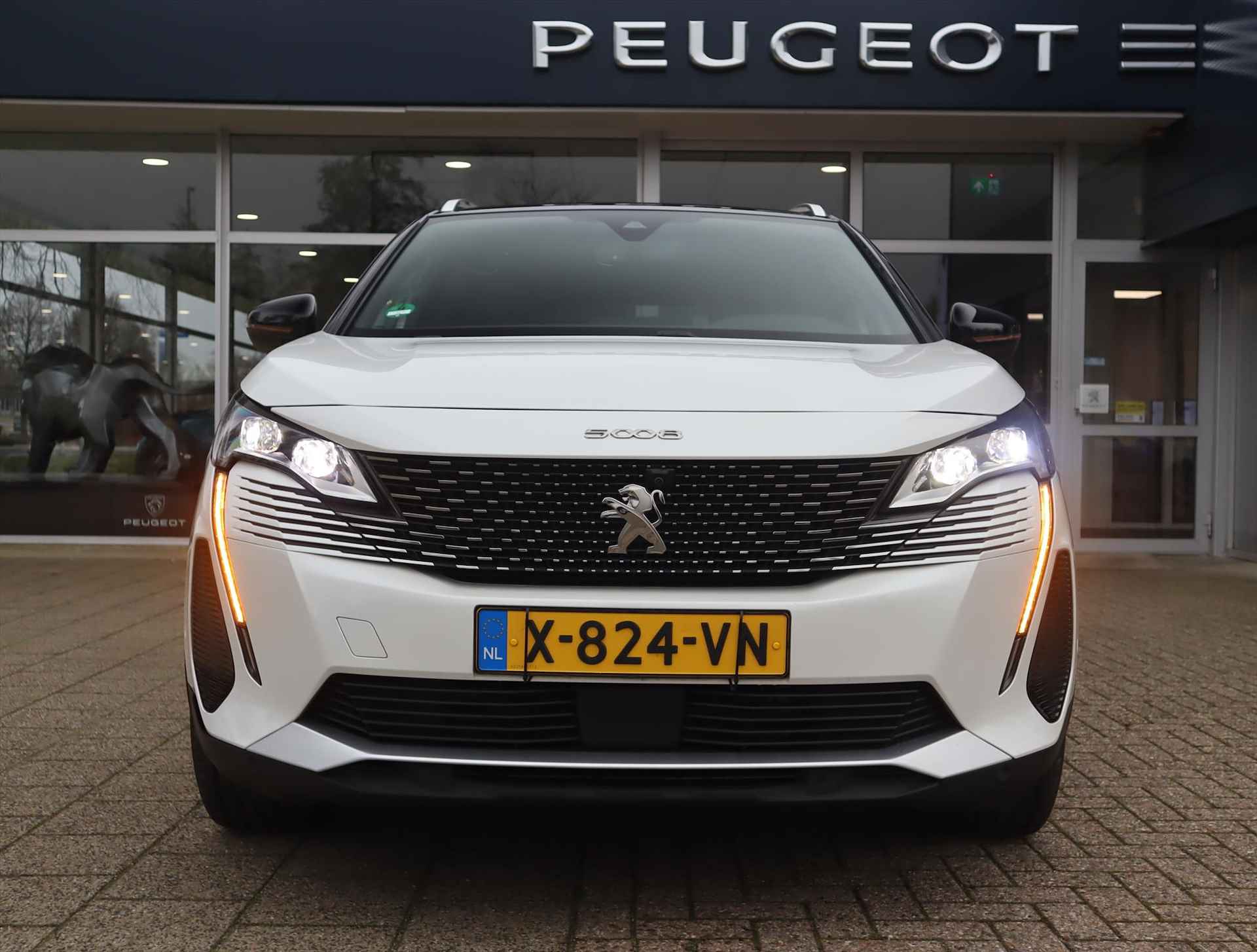 Peugeot 5008 SUV GT Hybrid 136pk e-DSC6 Automaat, Rijklaarprijs, Navigatie 360° Camera Adaptieve cruise control - 16/65