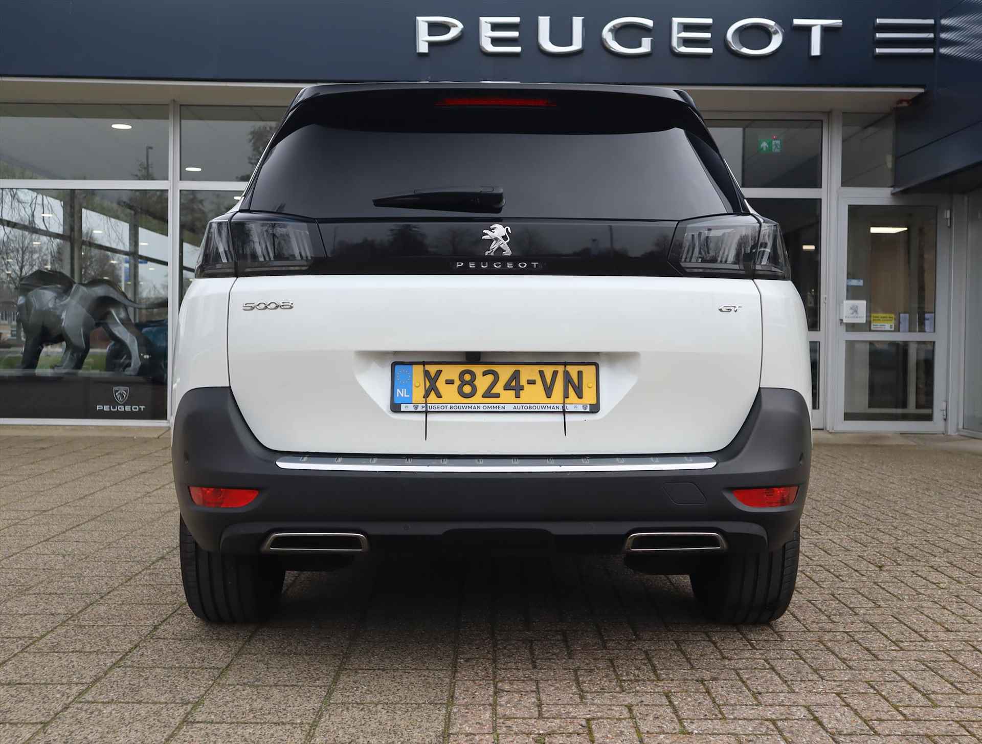 Peugeot 5008 SUV GT Hybrid 136pk e-DSC6 Automaat, Rijklaarprijs, Navigatie 360° Camera Adaptieve cruise control - 17/65