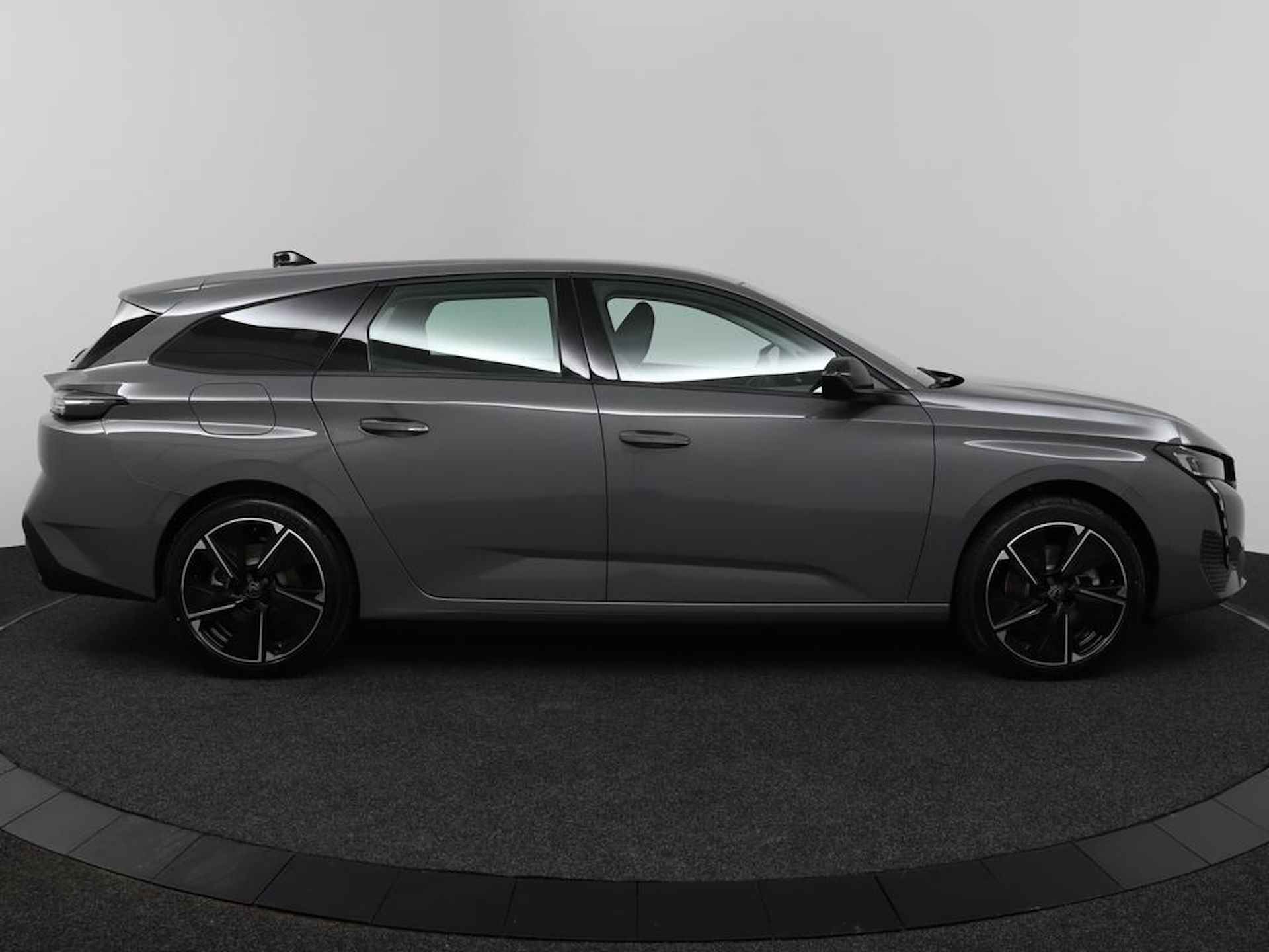 Peugeot e-308 SW Style 54 kWh | Parkeersensoren | Apple carplay/android auto | 18 inch velgen | - 10/49