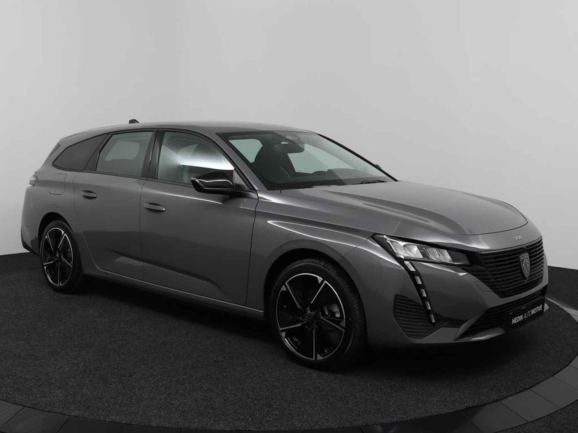 Peugeot e-308 SW Style 54 kWh | Parkeersensoren | Apple carplay/android auto | 18 inch velgen | - 11/49