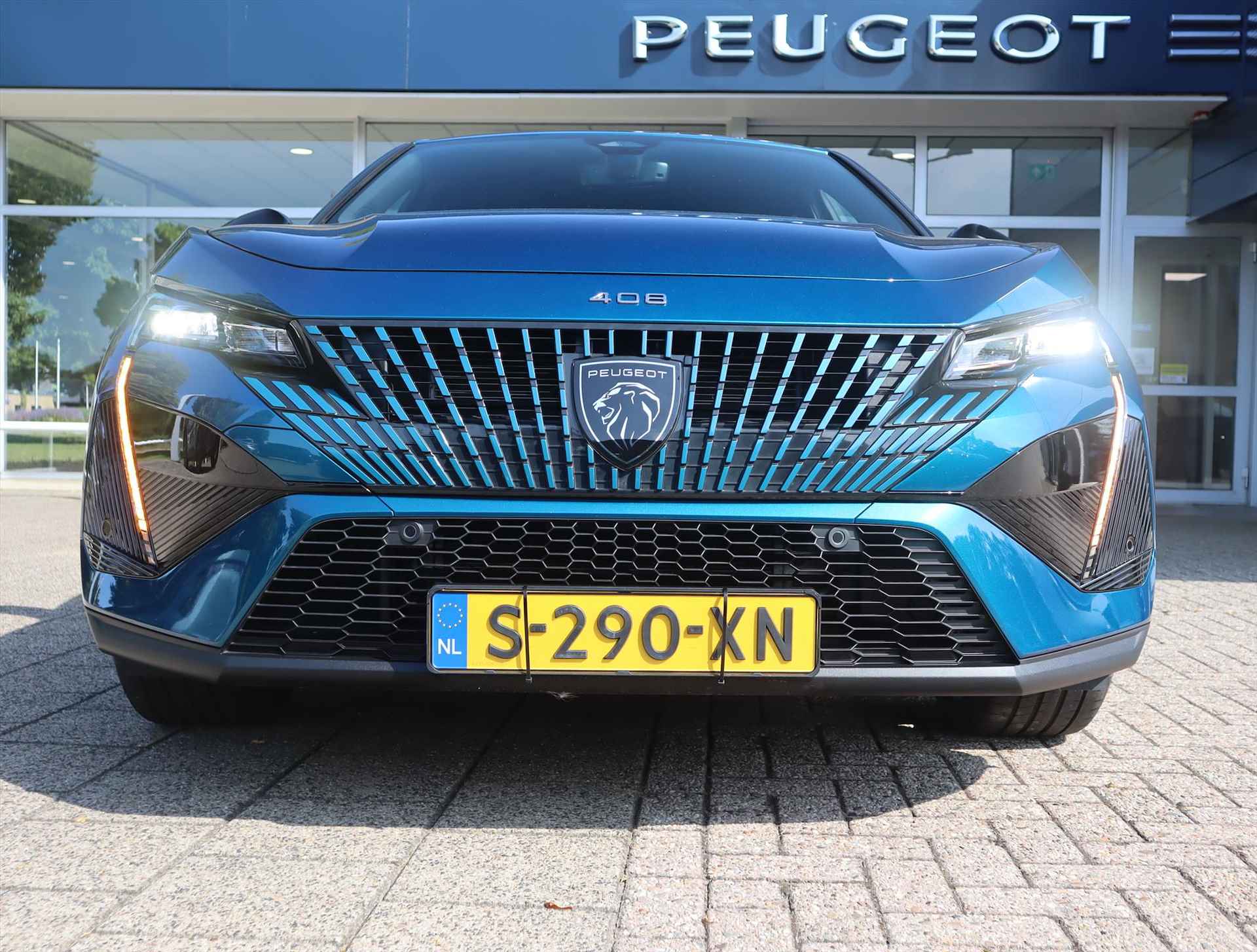 PEUGEOT 408 GT First Edition Plug-In Hybrid 225PK e-EAT8 automaat, Rijklaarprijs, Elektrisch verstelbare stoelen met Alcantaraleder 20 - 20/72