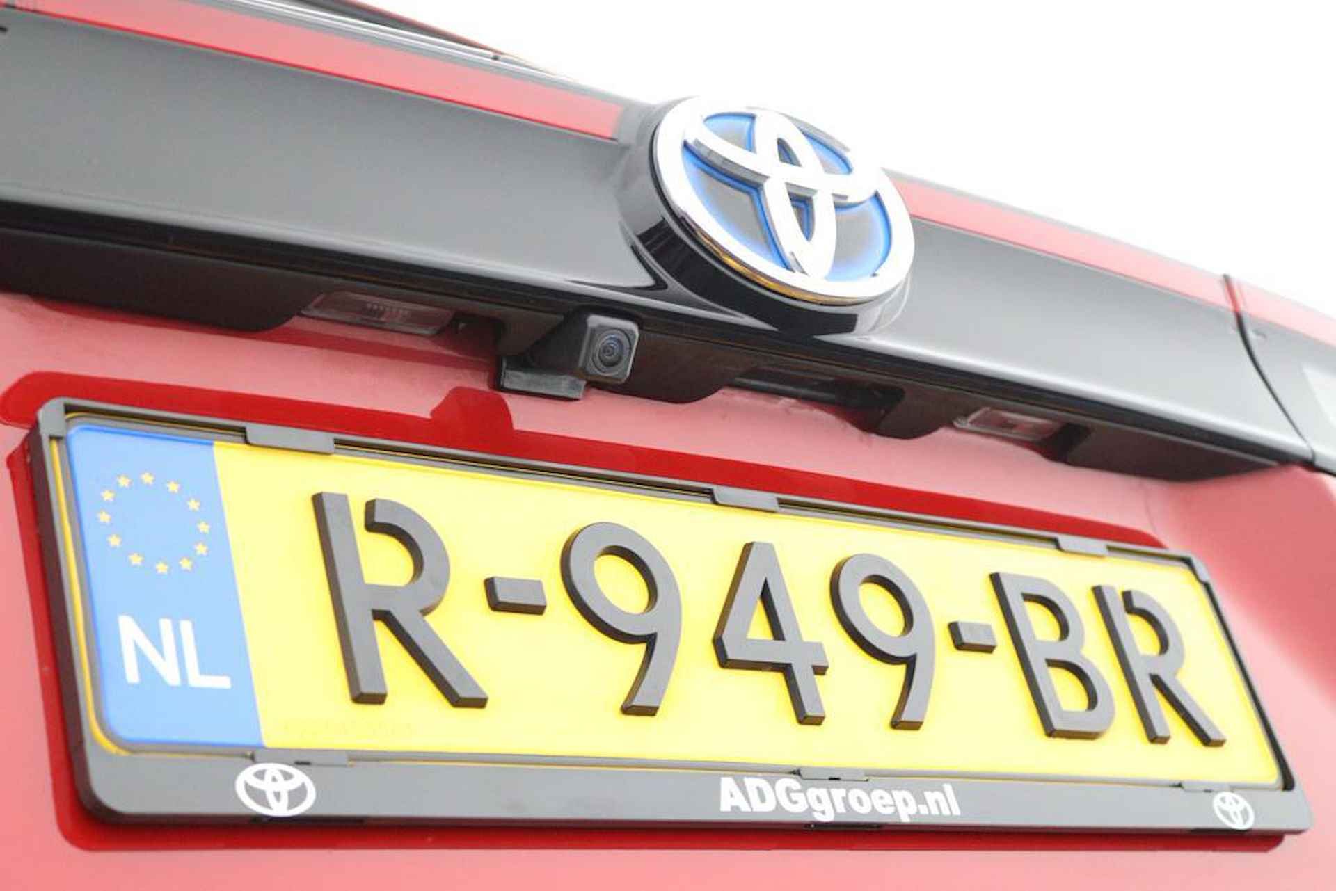 Toyota Yaris Cross 1.5 Hybrid First Edition AWD | Navigatie | Parkeercamera | Stuur en stoelverwarming | - 40/44