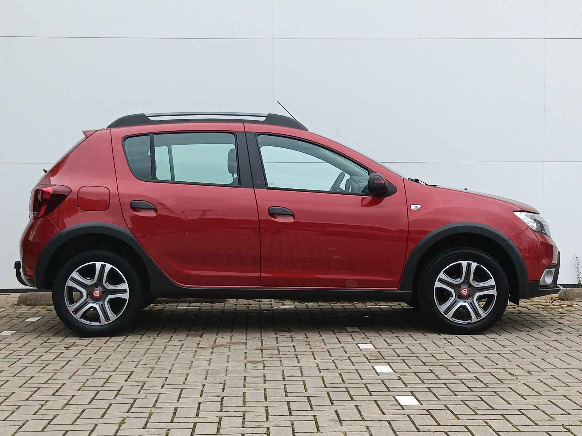 Dacia Sandero 0.9 TCe 90 Tech Road Stepway Navigatie / Climate Control / Dakrail / DAB / Cruise Control - 13/36