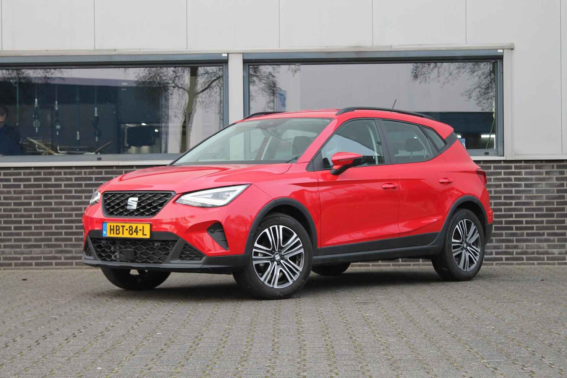 SEAT Arona 1.0 TSI Copa 110PK DSG Automaat - LED - Carplay - Sensoren V+A - 2/25