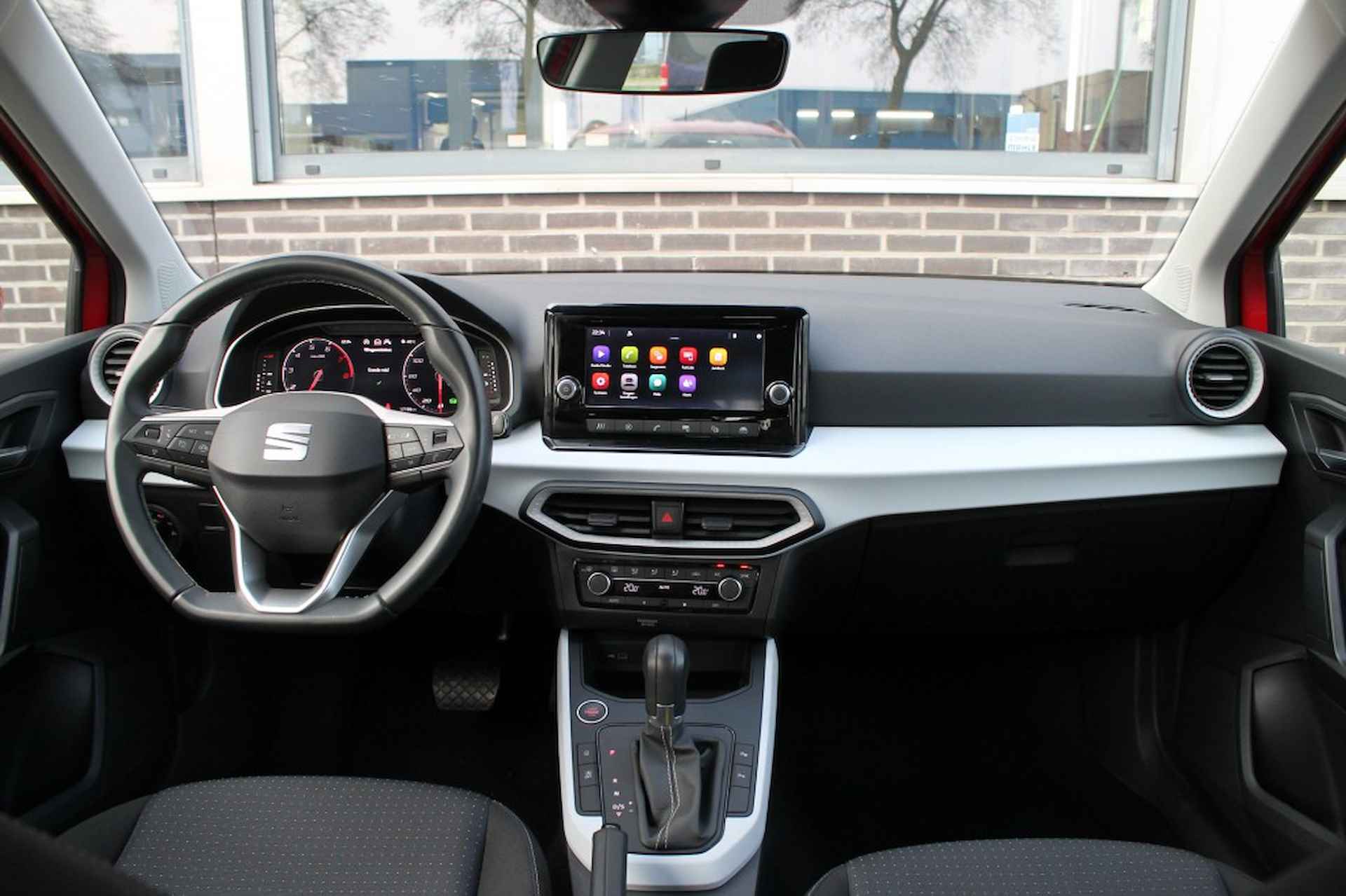 SEAT Arona 1.0 TSI Copa 110PK DSG Automaat - LED - Carplay - Sensoren V+A - 4/25