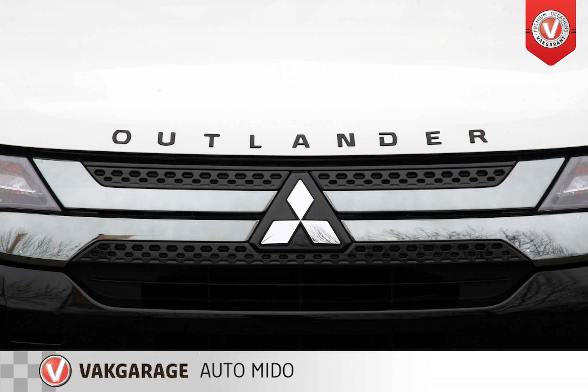 Mitsubishi Outlander 2.4 PHEV Intense 4WD -Trekhaak- -1e eigenaar- - 26/59