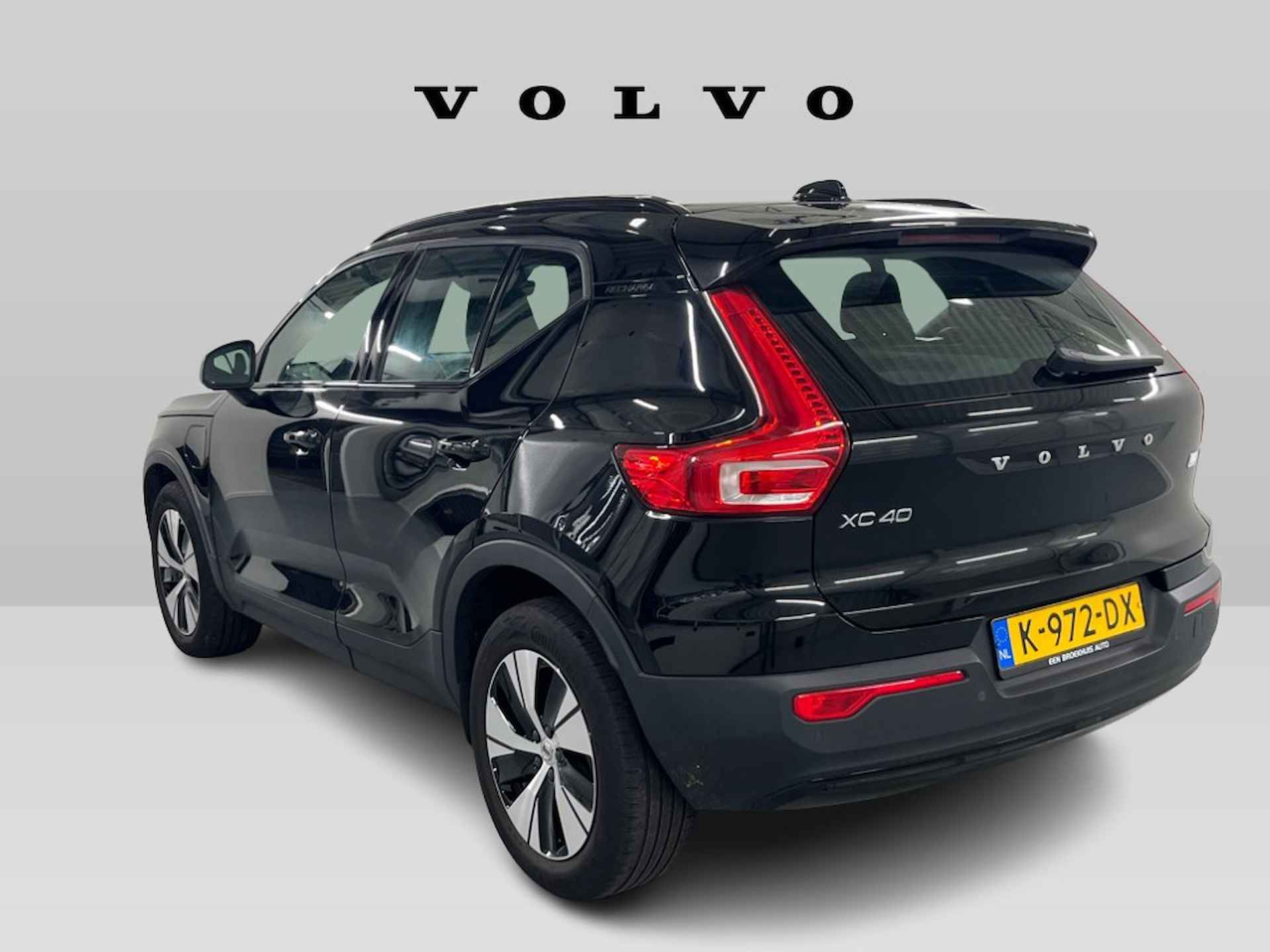 Volvo XC40 T4 Recharge R-Design #BLACK! #PilotAssist! #VolvoSelekt! - 5/19