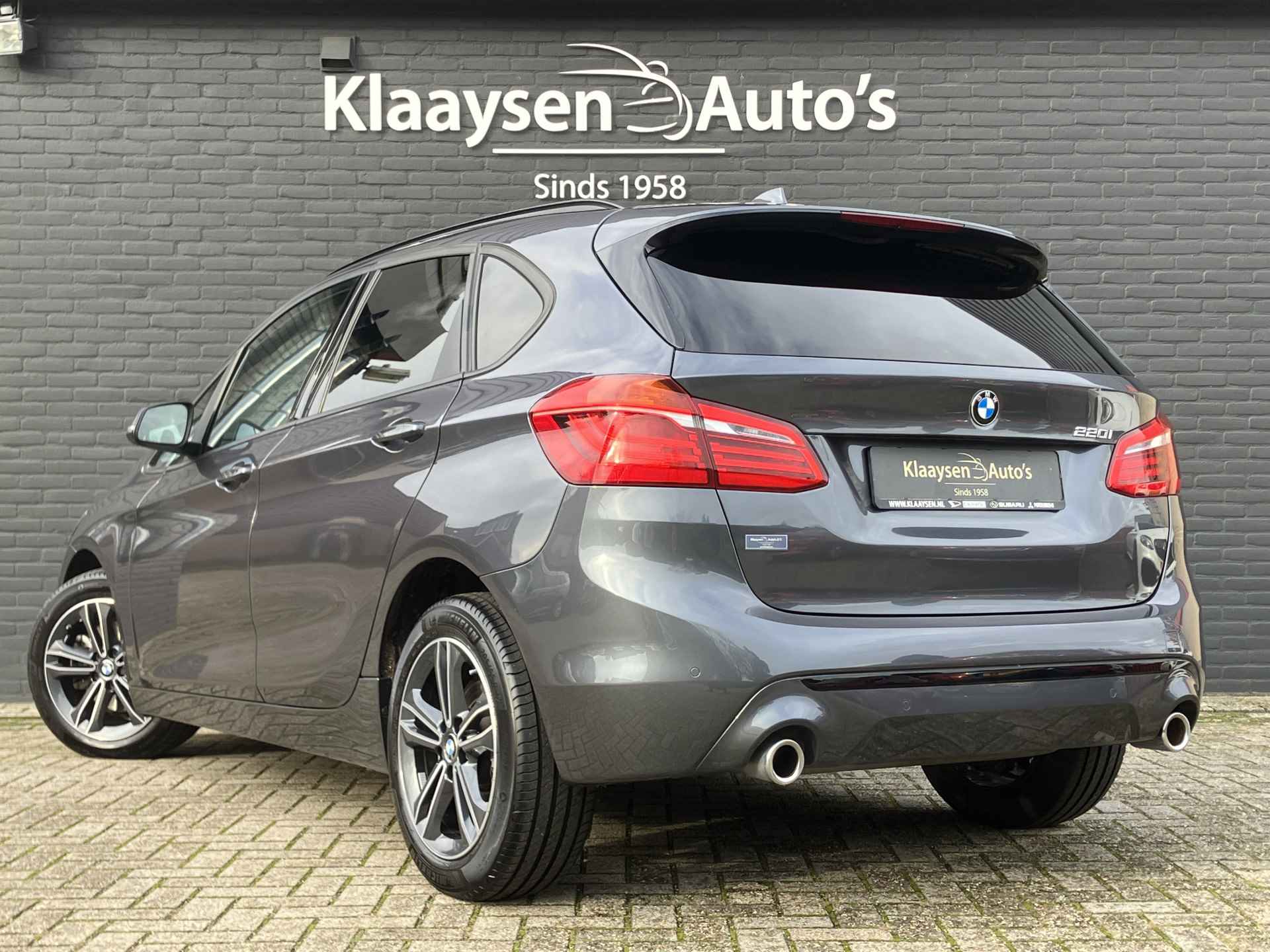 BMW 2 Serie Active Tourer 220i High Executive 192 pk AUT. | 1e eigenaar | dealer onderhouden | leder sportstoelen | navigatie | DAB - 8/40