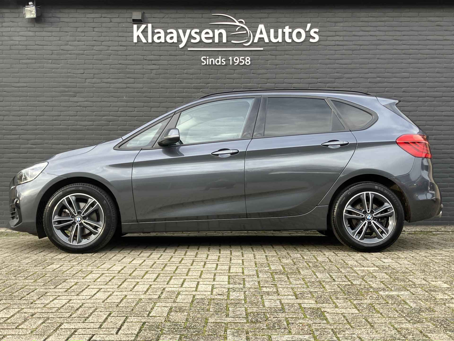 BMW 2 Serie Active Tourer 220i High Executive 192 pk AUT. | 1e eigenaar | dealer onderhouden | leder sportstoelen | navigatie | DAB - 9/40