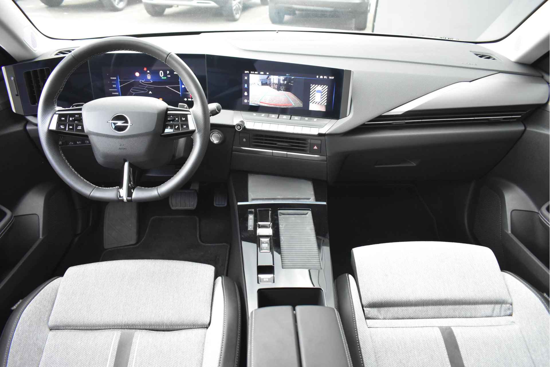 Opel Astra Sports Tourer PHEV 1.6 Turbo Plug-in Hybrid Business Elegance 180pk Automaat | Navigatie Pro | AGR-Comfortstoelen | Dodehoek-Det - 14/63