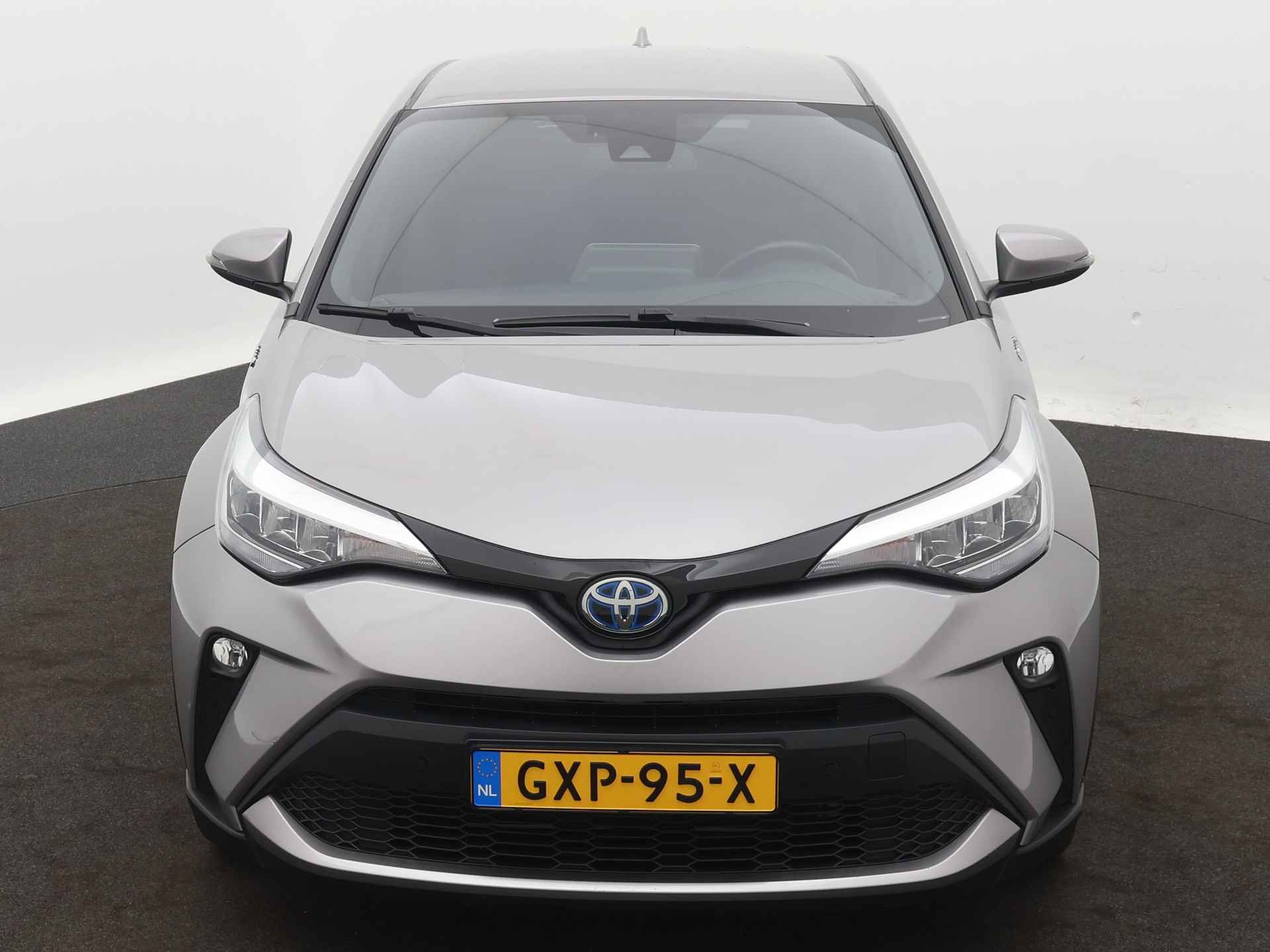 Toyota C-HR 1.8 Hybrid Dynamic+ Limited | Parkeersensoren | Stoel en stuurwiel verwarmd | LM velgen | Cruise Control Adaptief | Climate Control | Camera | - 28/45