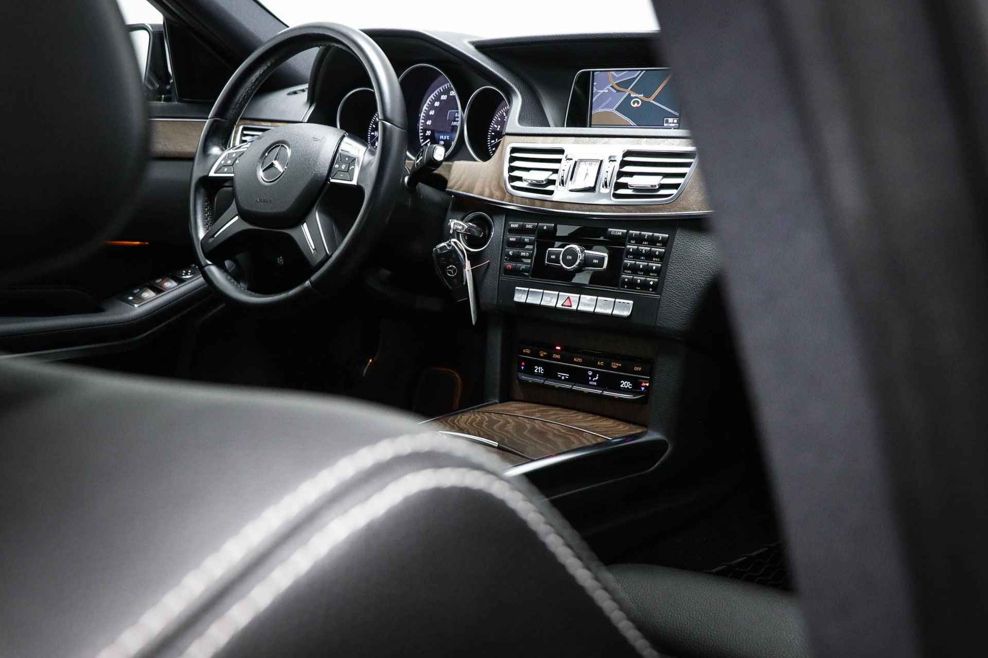 Mercedes-Benz E-klasse 200 Ambition Avantgarde | LED | HOUTAFWERKING | STOELVERWARMING |19" - 8/53