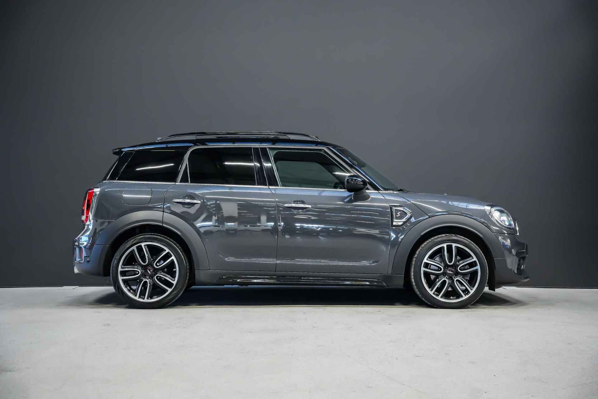 Mini Mini Countryman 2.0 Cooper S JCW Automaat |John Cooper Works|vol lederen interieur|xenon verlichting|panoramadak|stoelverwarming|sfeerverlichting|parkeersensoren|climate control| - 7/33