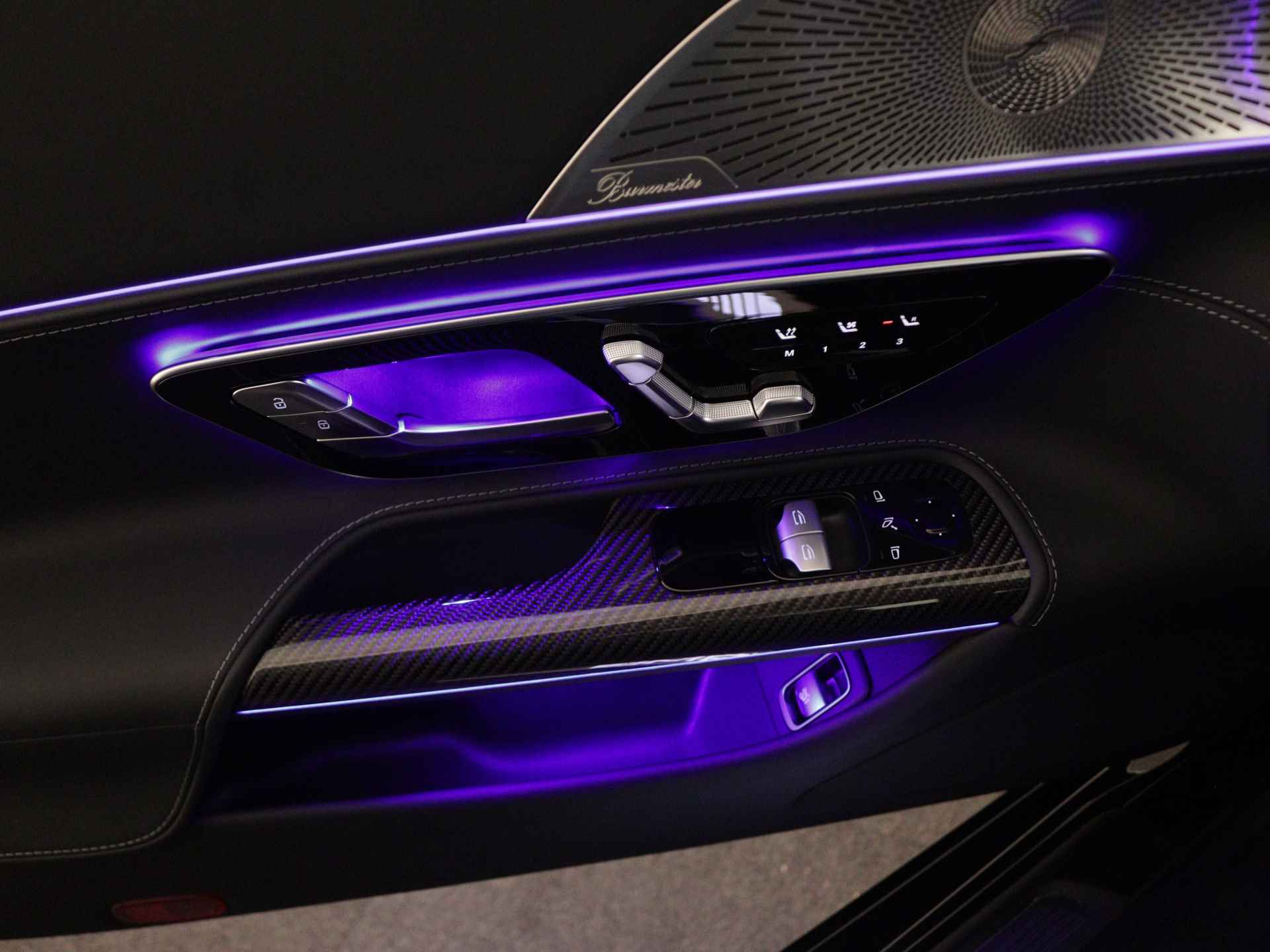 Mercedes-Benz AMG GT 63 4MATIC+ | Rijassistentiepakket plus | AMG Nightpakket II | ENERGIZING AIR CONTROL | AMG Track pace | Sierelementen in AMG carbon | Burmester  Surround Sound systeem | - 26/38